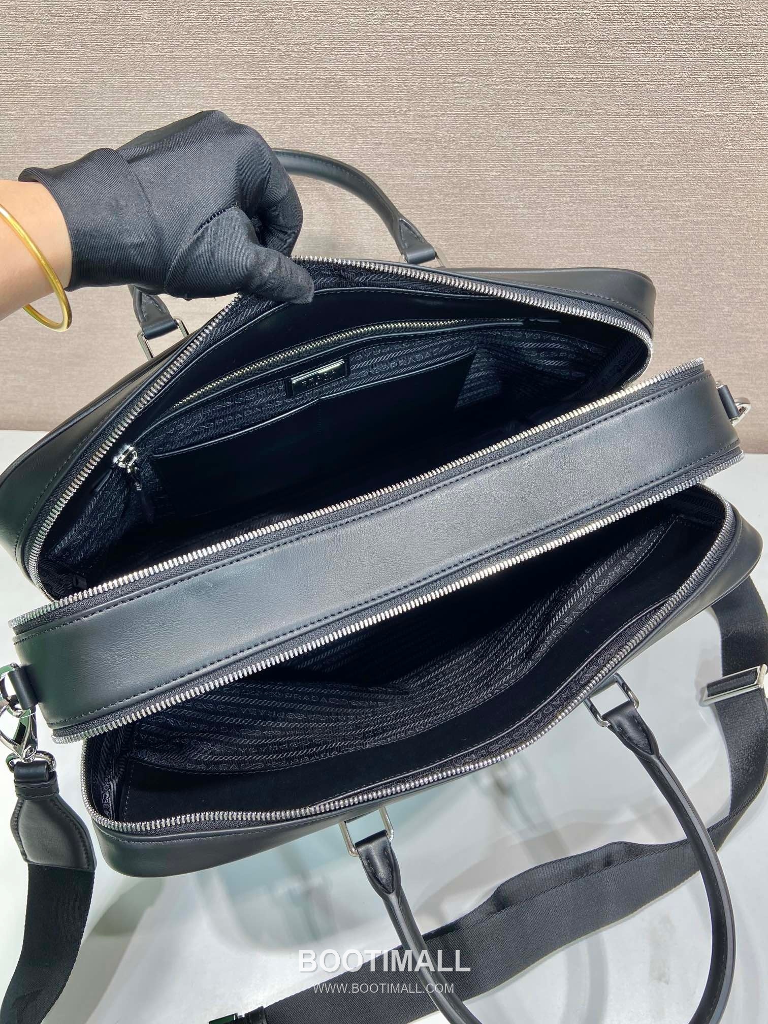 Prada Calfskin Leather Double Compartment Briefcase with Nylon Strap 프라다 카프스킨 가죽 더블 컴파트먼트 나일론 스트랩 브리프케이스 2VE025 39cm 8