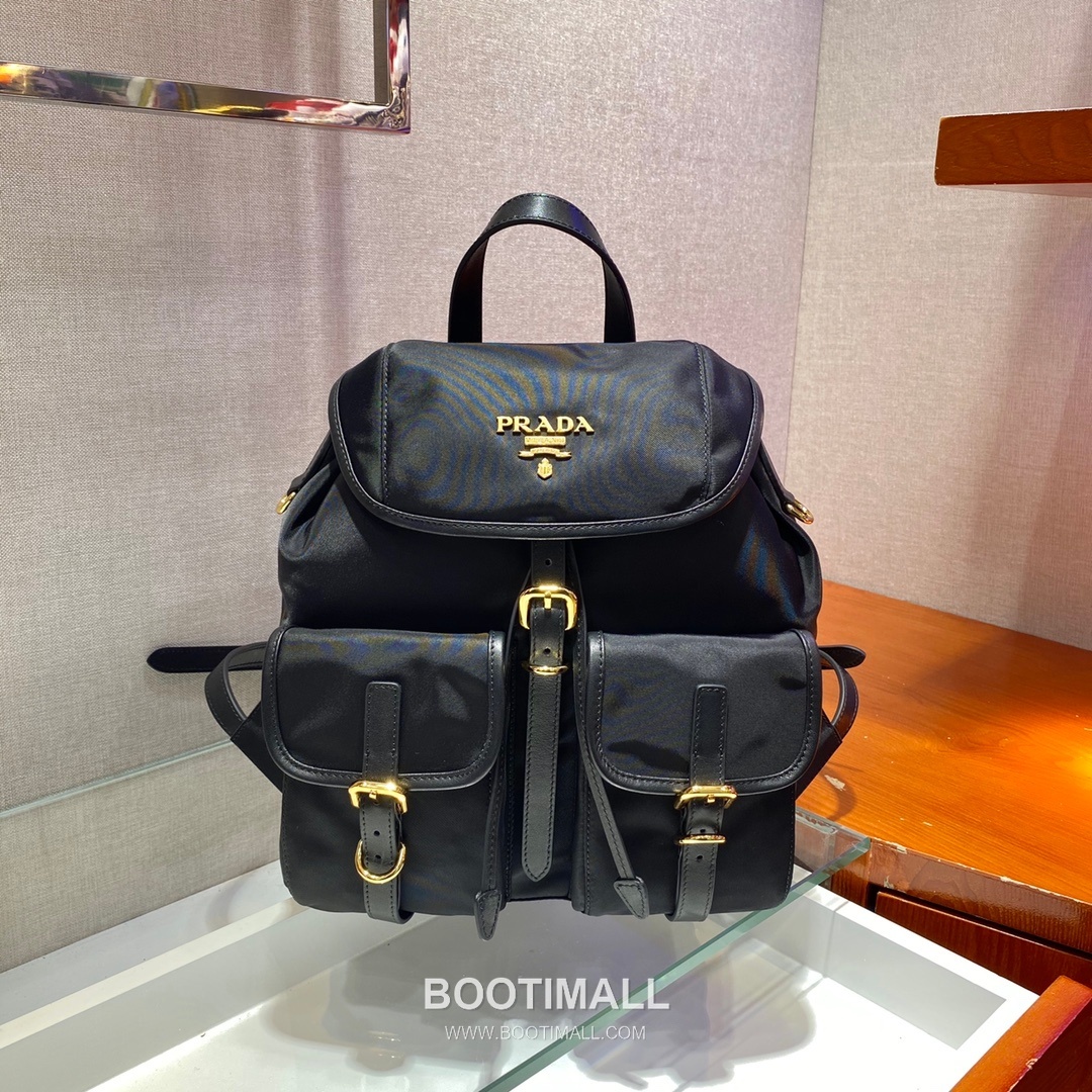 Prada Nylon Backpack with Flap Buckle and Front Pocket Detail 프라다 나일론 플랩 버클 프론트 포켓 백팩 1BZ005A 30cm 11