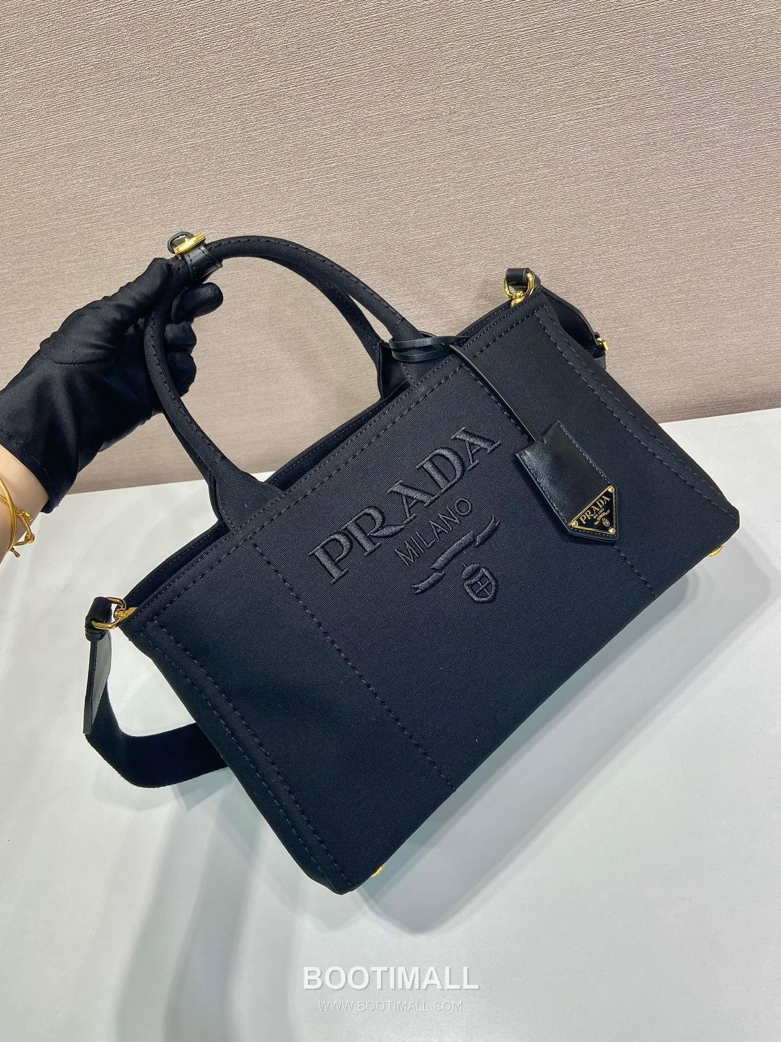 Prada Canvas Tote Bag with Leather Trim and Logo Strap 프라다 캔버스 레더 트림 로고 스트랩 토트백 1BG554 33cm 3