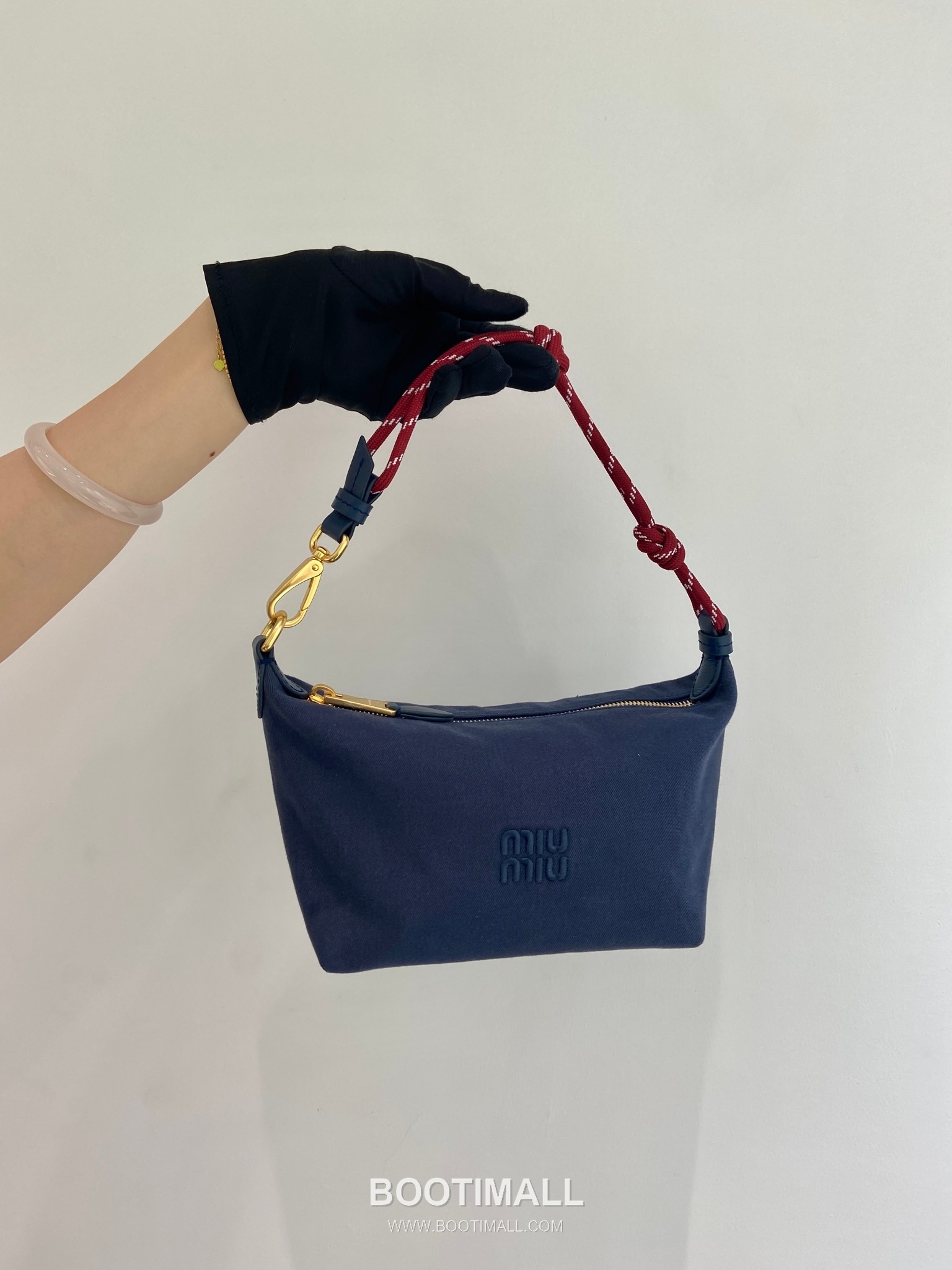 Prada Fabric Vanity Case Bag with Embroidered Logo and Wrist Strap 프라다 패브릭 자수 로고 손목 스트랩 바니티 케이스백 5NE841 18.5cm 10