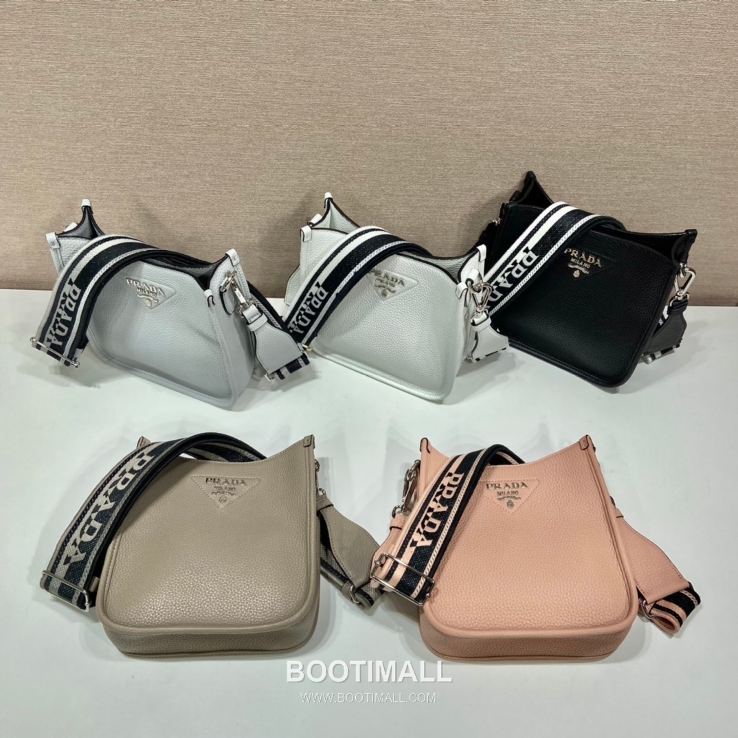 Prada Calfskin Leather Tote Bag with Dual Strap and Triangle Logo 프라다 카프스킨 가죽 듀얼 스트랩 트라이앵글 로고 토트백 1BH191 19cm 11