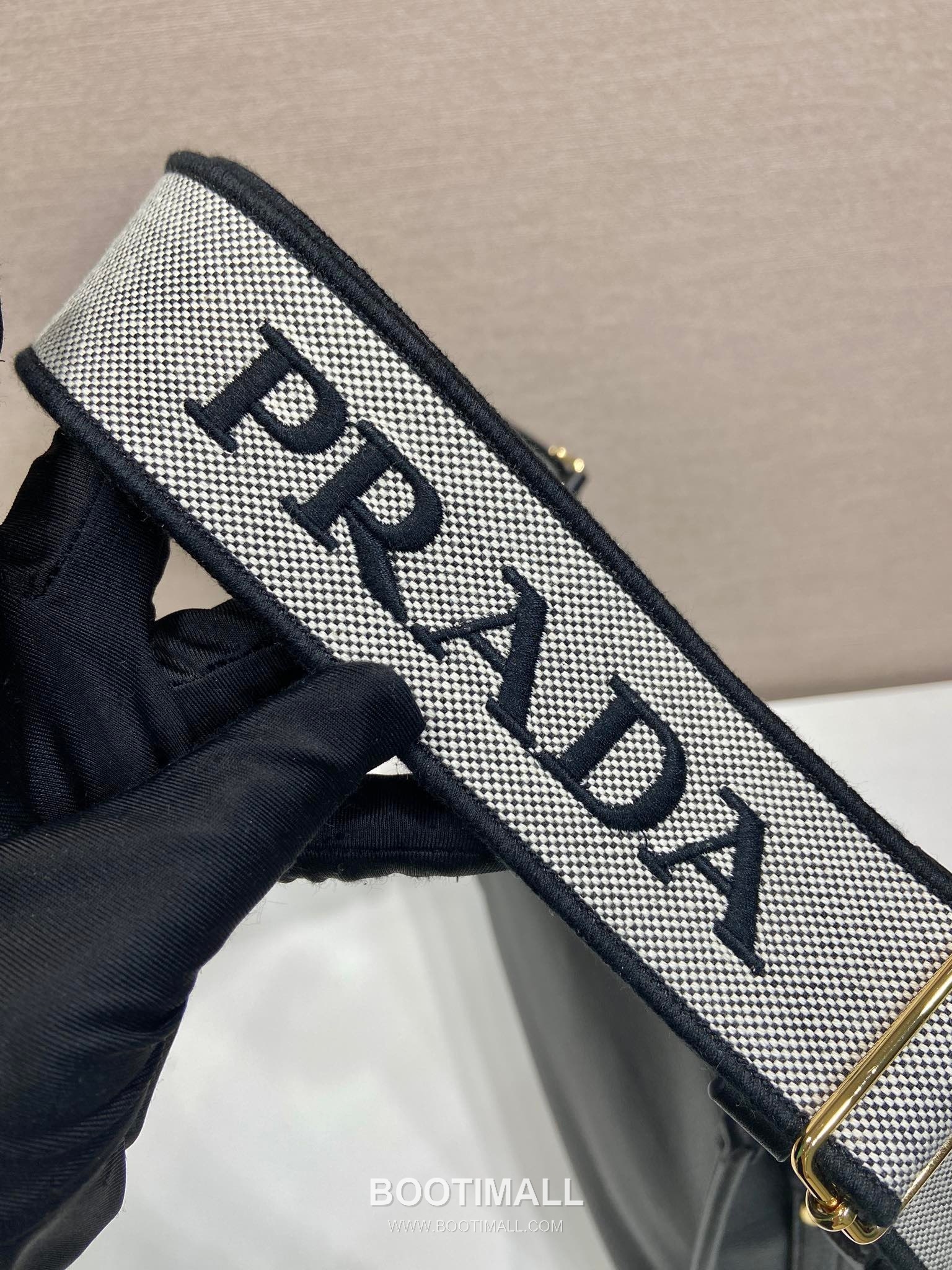 Prada Fabric Tote Bag with Logo Strap and Triangle Logo Detail 프라다 패브릭 로고 스트랩 트라이앵글 로고 토트백 1BC073-1 30cm 6