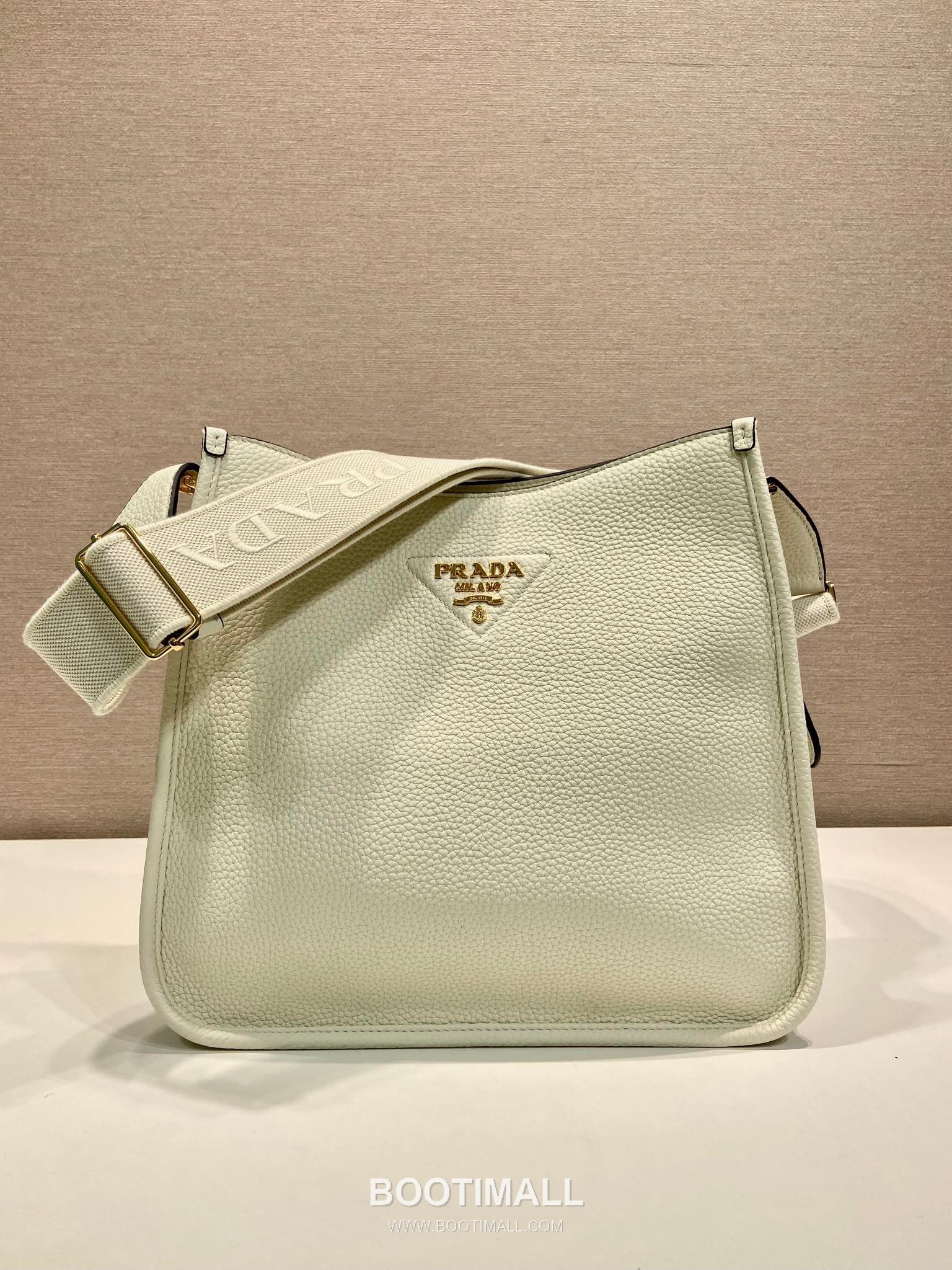 Prada Fabric Tote Bag with Logo Strap and Triangle Logo Detail 프라다 패브릭 로고 스트랩 트라이앵글 로고 토트백 1BC073-1 30cm 1