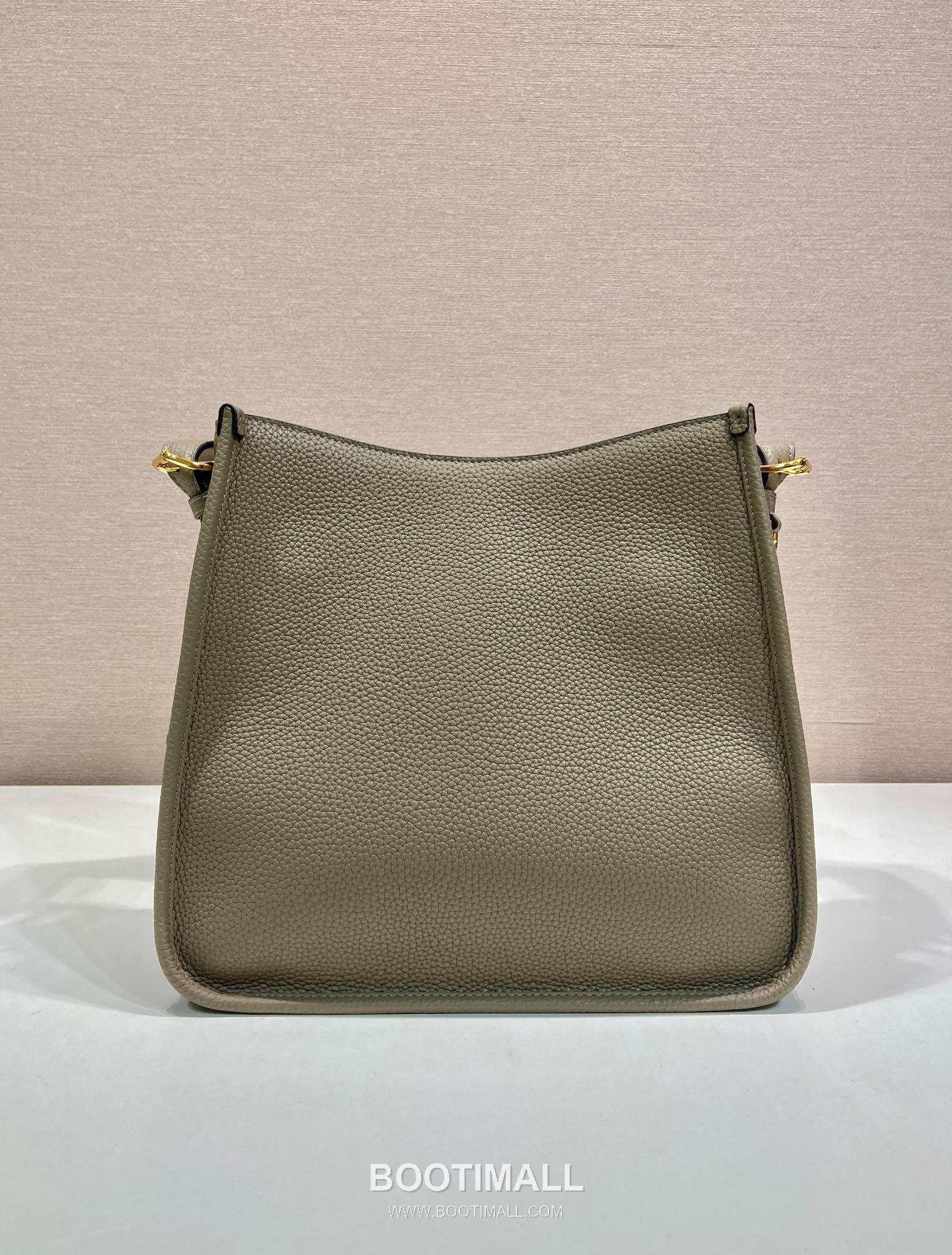 Prada Fabric Tote Bag with Logo Strap and Triangle Logo Detail 프라다 패브릭 로고 스트랩 트라이앵글 로고 토트백 1BC073-1 30cm 3