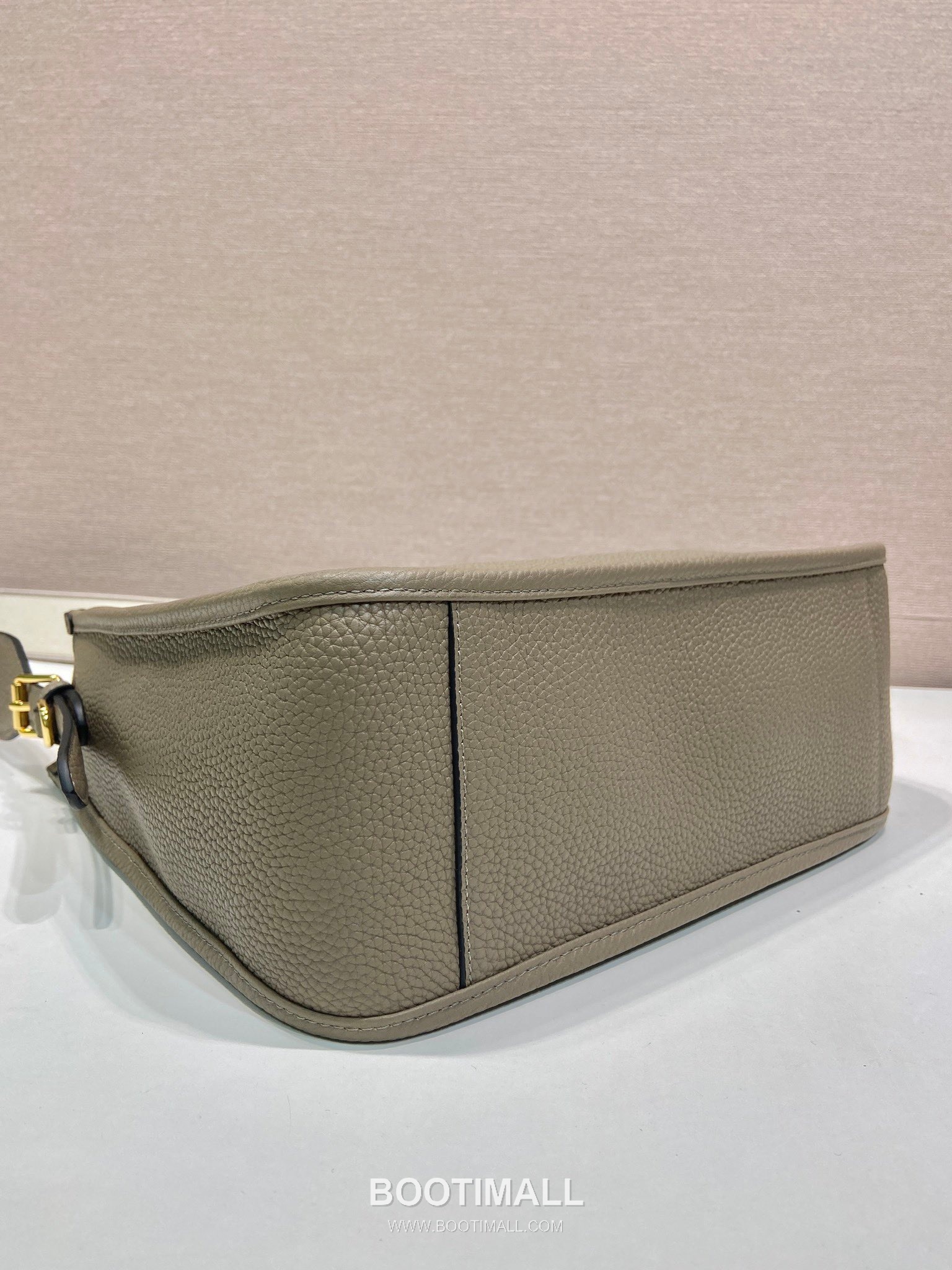 Prada Fabric Tote Bag with Logo Strap and Triangle Logo Detail 프라다 패브릭 로고 스트랩 트라이앵글 로고 토트백 1BC073-1 30cm 6