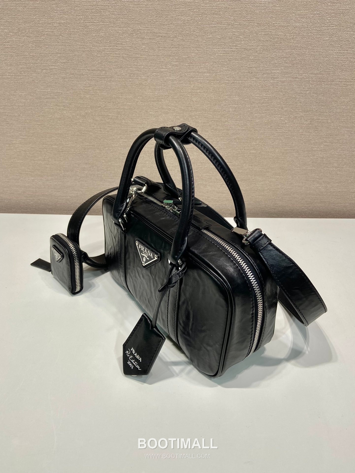 Prada Lambskin Leather Boston Bag with Pleated Detail and Strap 프라다 램스킨 가죽 플리츠 디테일 스트랩 보스턴백 1BB098 24cm 4