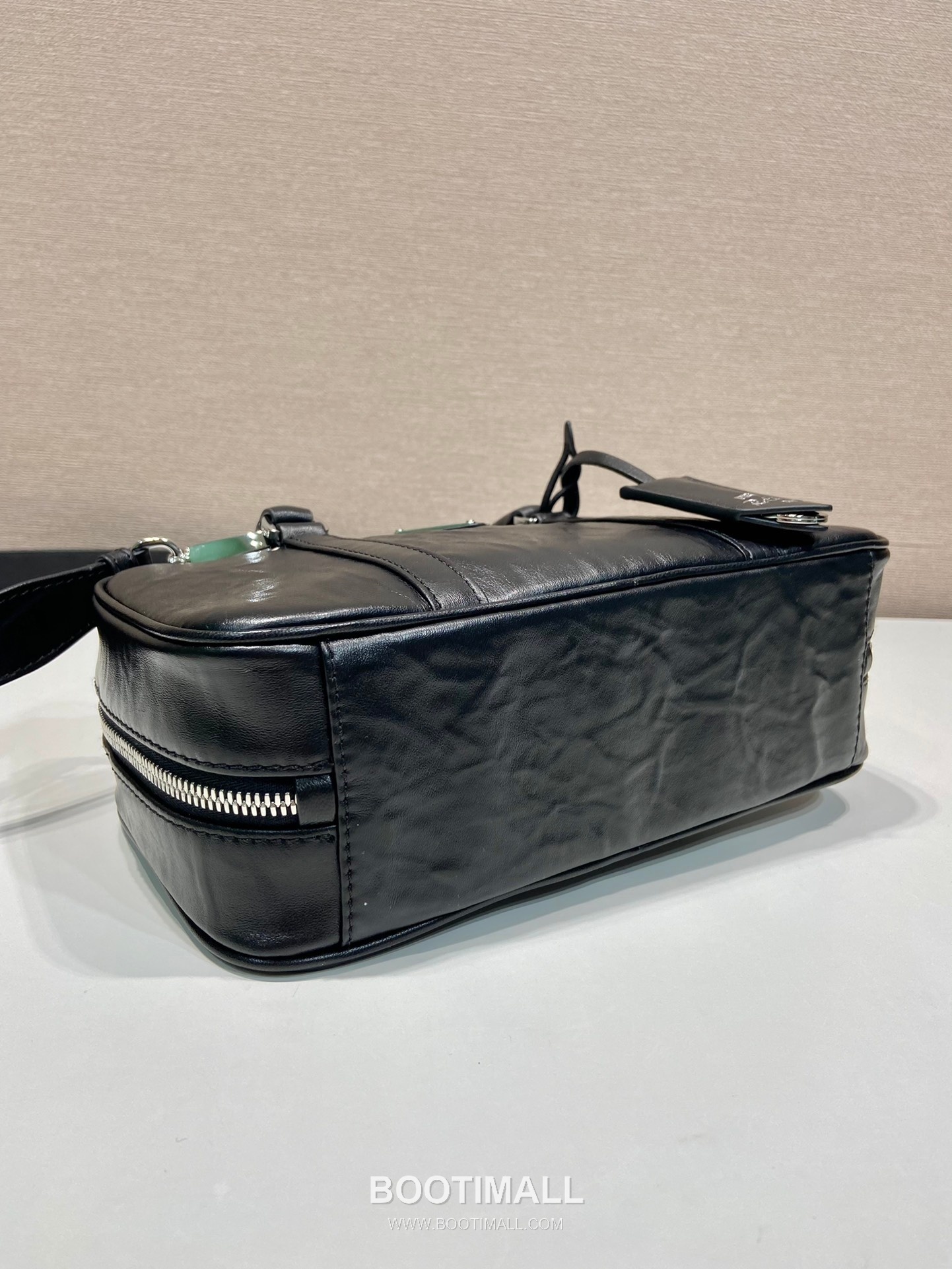 Prada Lambskin Leather Boston Bag with Pleated Detail and Strap 프라다 램스킨 가죽 플리츠 디테일 스트랩 보스턴백 1BB098 24cm 7