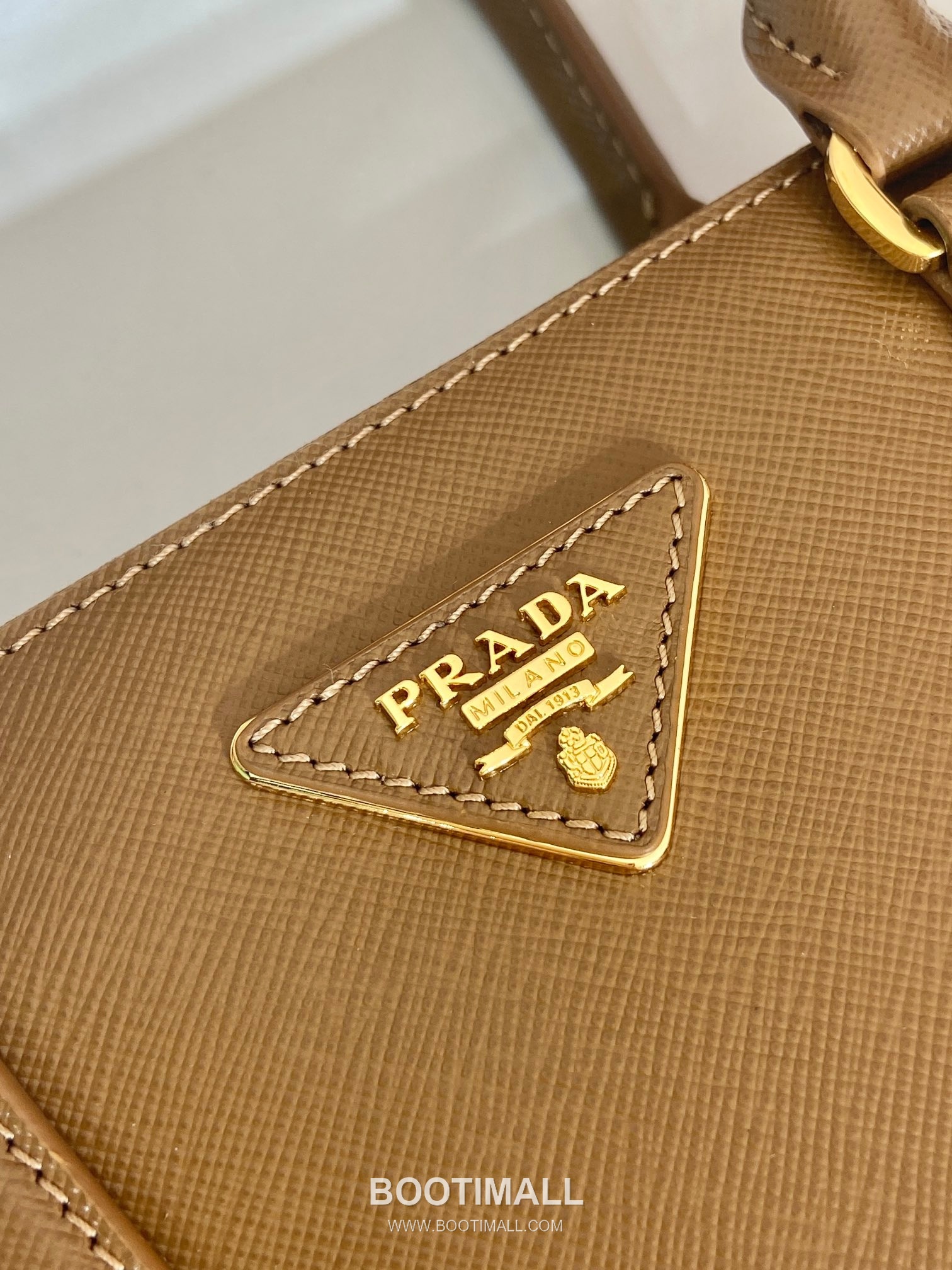 Prada Saffiano Calfskin Leather Galleria Tote Bag with Strap and Multi Pocket 프라다 사피아노 카프스킨 스트랩 멀티 포켓 갤러리아 토트백 1BA863 28cm 8