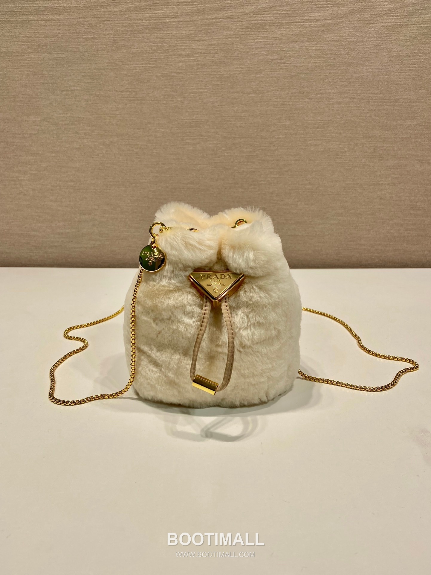 Prada Wool Mini Bucket Bag with Chain Strap and Enamel Triangle Logo 프라다 울 체인 스트랩 미니 버킷백 1NR016 9cm 1