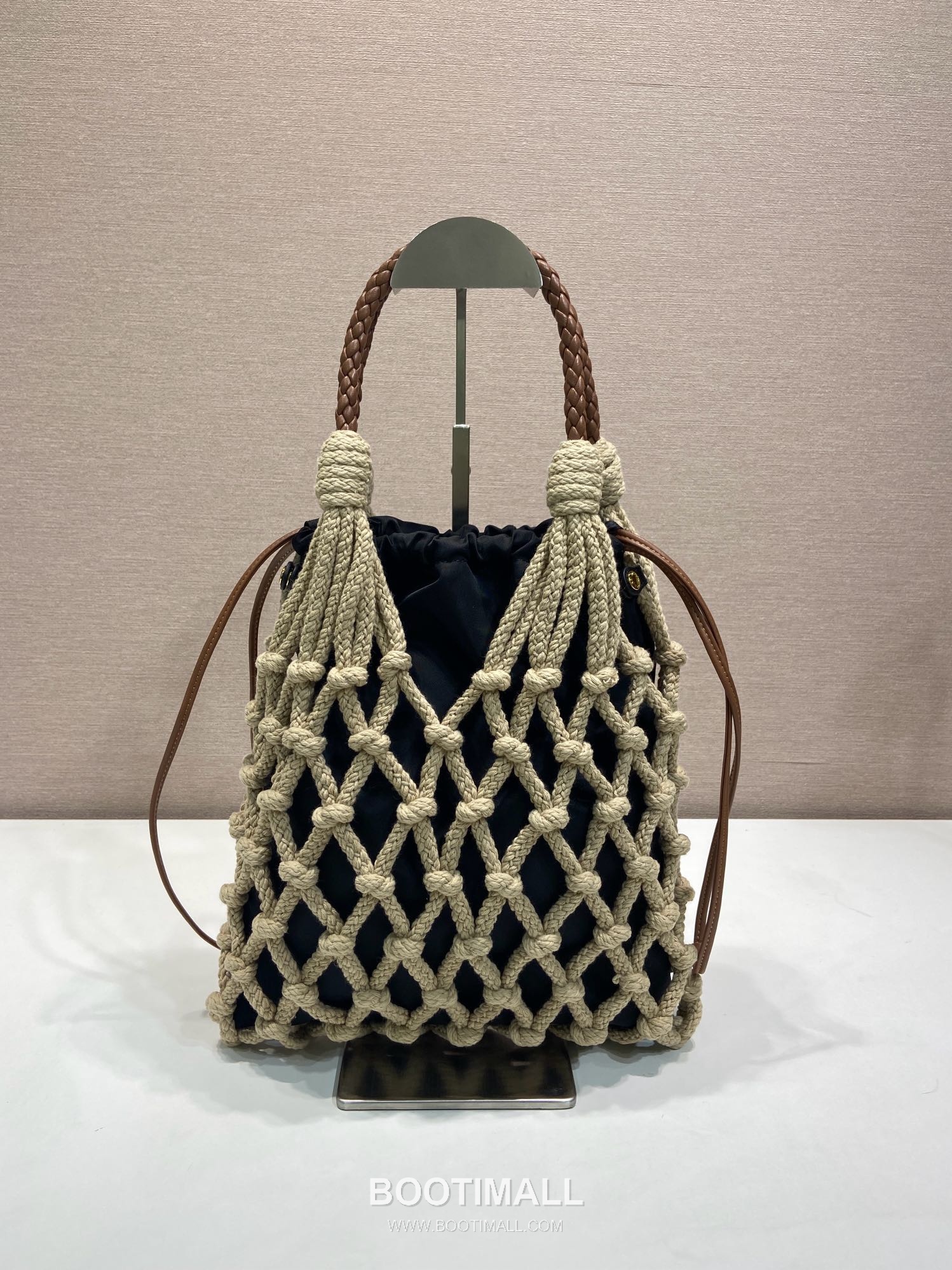 Prada Macramé Nylon Woven Tote Bag with Leather Handle and Drawstring Pouch 프라다 마크라메 나일론 우븐 레더 핸들 토트백 1BC111 30cm 4