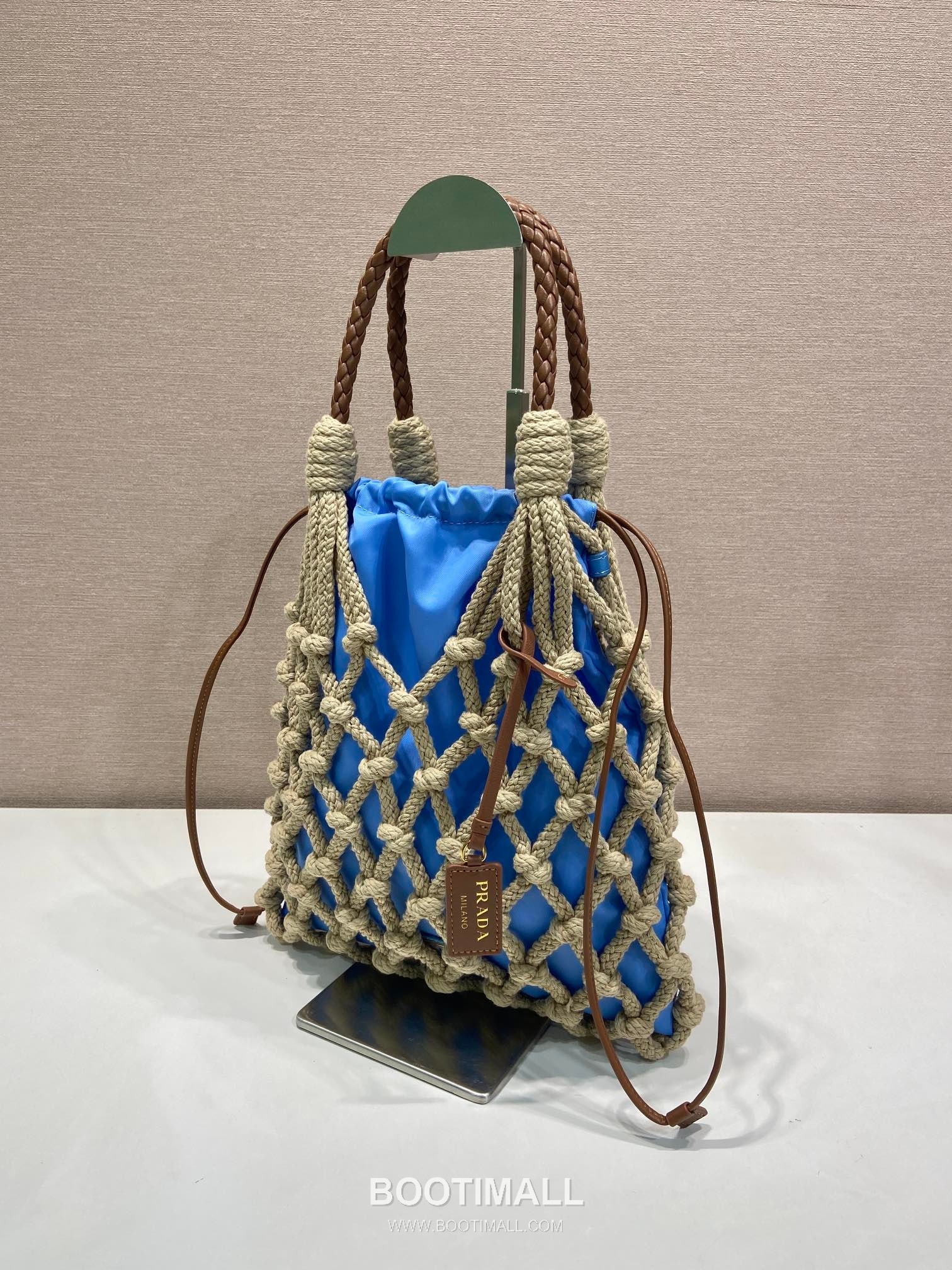 Prada Macramé Nylon Woven Tote Bag with Leather Handle and Drawstring Pouch 프라다 마크라메 나일론 우븐 레더 핸들 토트백 1BC111 30cm 2