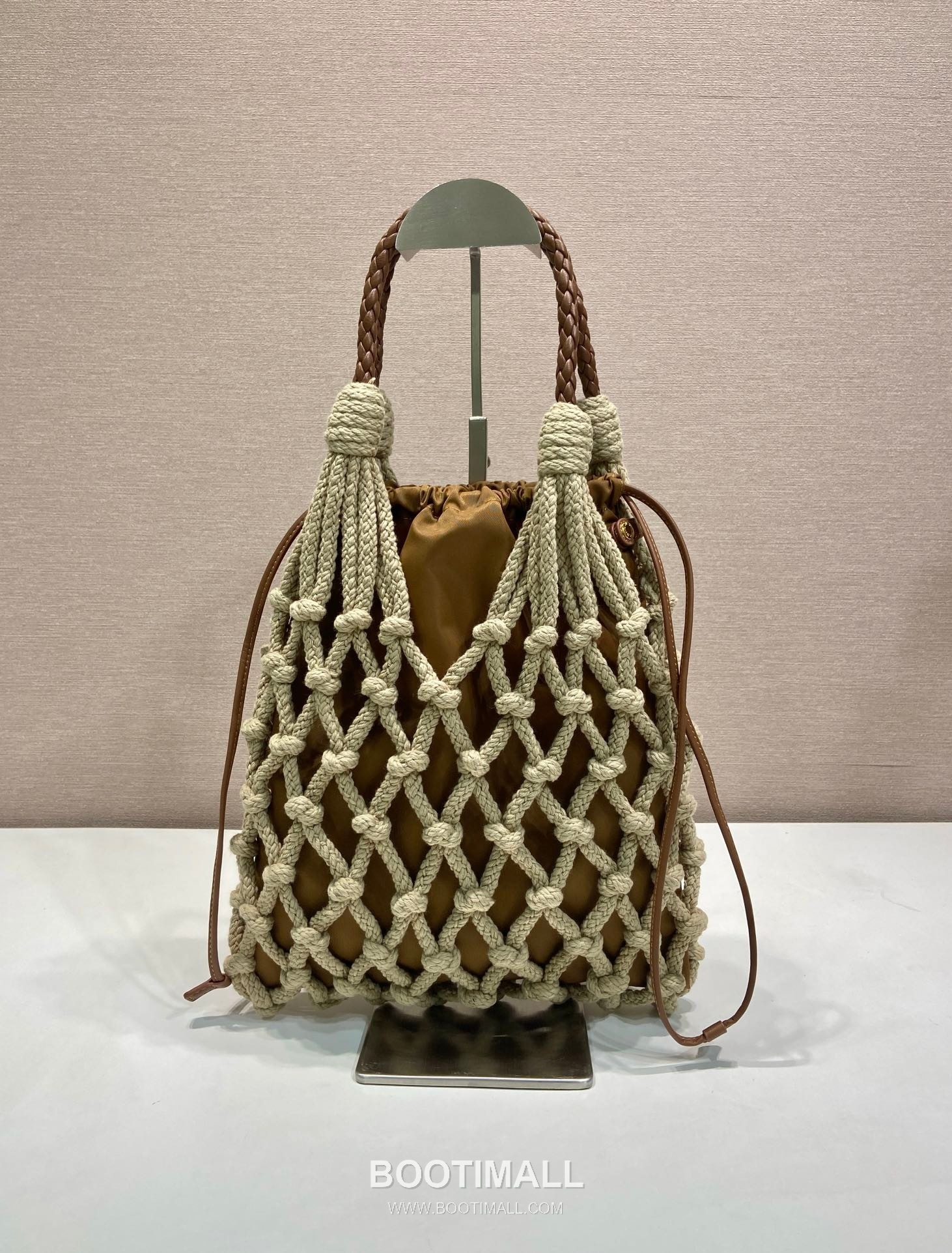 Prada Macramé Nylon Woven Tote Bag with Leather Handle and Drawstring Pouch 프라다 마크라메 나일론 우븐 레더 핸들 토트백 1BC111 30cm 4