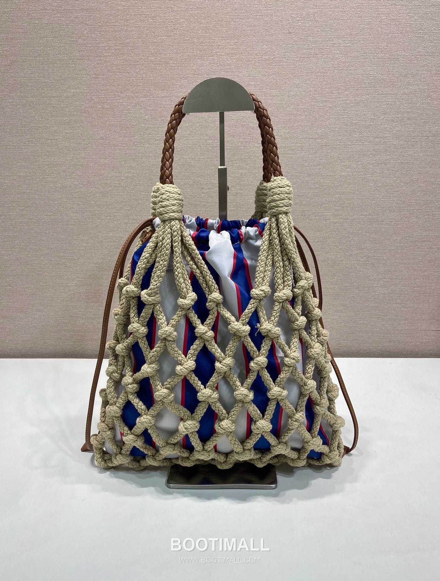 Prada Macramé Nylon Woven Tote Bag with Leather Handle and Drawstring Pouch 프라다 마크라메 나일론 우븐 레더 핸들 토트백 1BC111 30cm 3