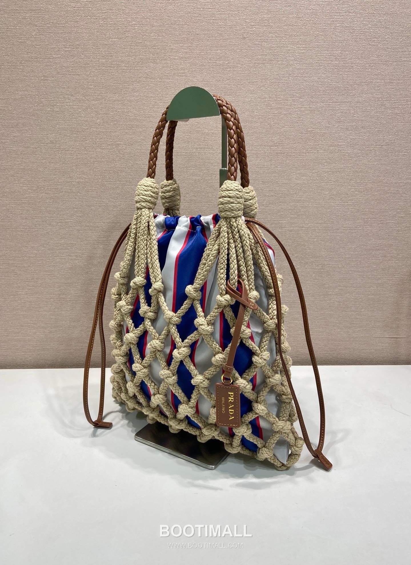 Prada Macramé Nylon Woven Tote Bag with Leather Handle and Drawstring Pouch 프라다 마크라메 나일론 우븐 레더 핸들 토트백 1BC111 30cm 4