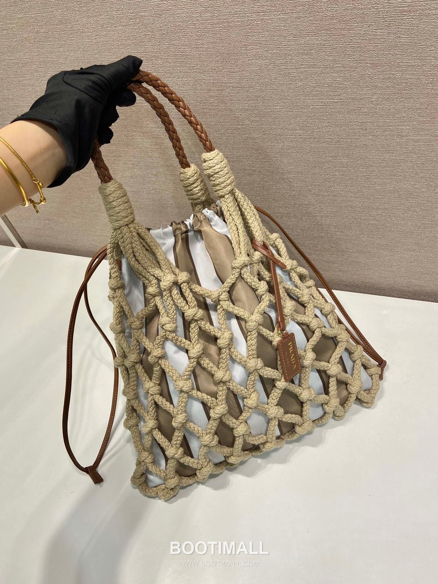 Prada Macramé Nylon Woven Tote Bag with Leather Handle and Drawstring Pouch 프라다 마크라메 나일론 우븐 레더 핸들 토트백 1BC111 30cm 2