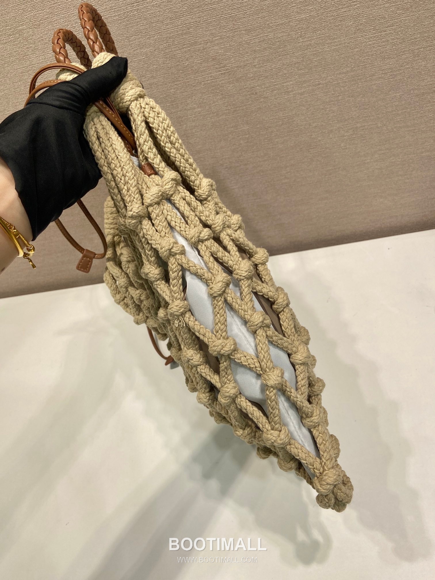 Prada Macramé Nylon Woven Tote Bag with Leather Handle and Drawstring Pouch 프라다 마크라메 나일론 우븐 레더 핸들 토트백 1BC111 30cm 5