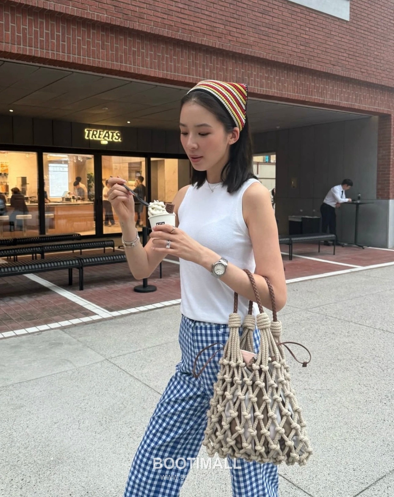 Prada Macramé Nylon Woven Tote Bag with Leather Handle and Drawstring Pouch 프라다 마크라메 나일론 우븐 레더 핸들 토트백 1BC111 30cm 14