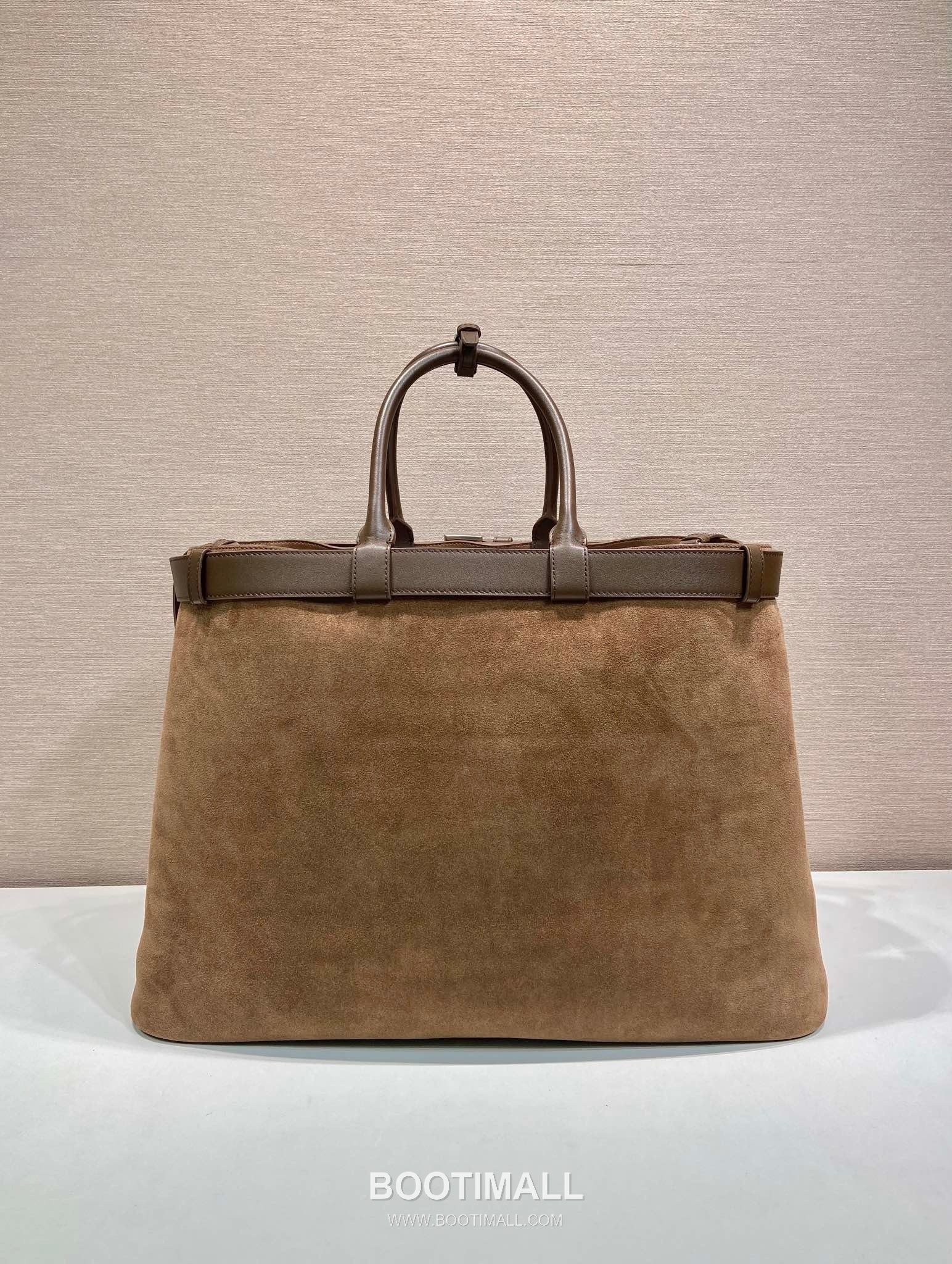 Prada Suede Calfskin Tote Bag with Adjustable Strap and Triple Compartments 프라다 스웨이드 카프스킨 트리플 컴파트먼트 토트백 1BG126 48cm 5