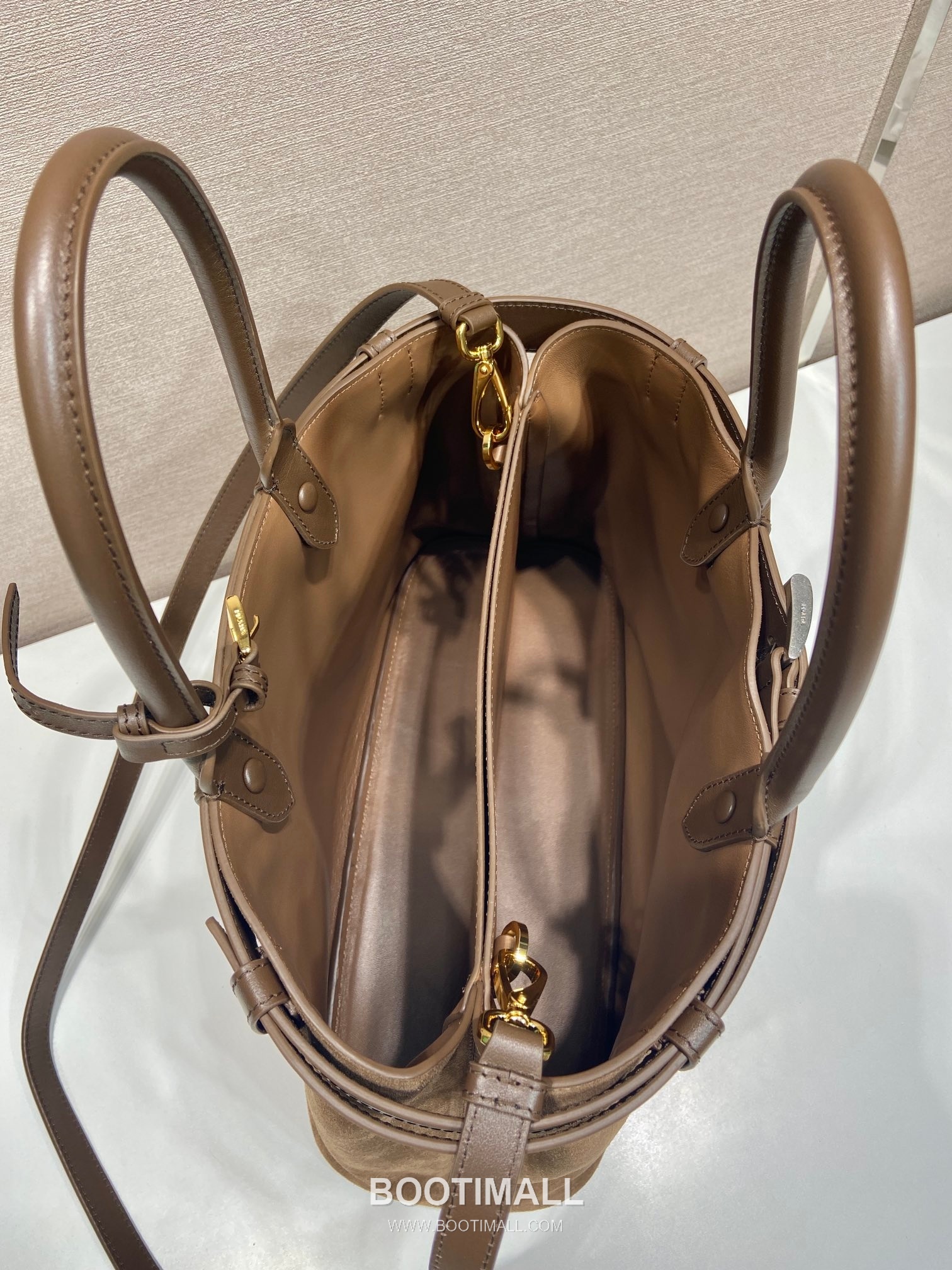 Prada Suede Calfskin Tote Bag with Drawstring Strap and Adjustable Shoulder Strap 프라다 스웨이드 카프스킨 드로우스트링 스트랩 토트백 1BA416 37.5cm 8