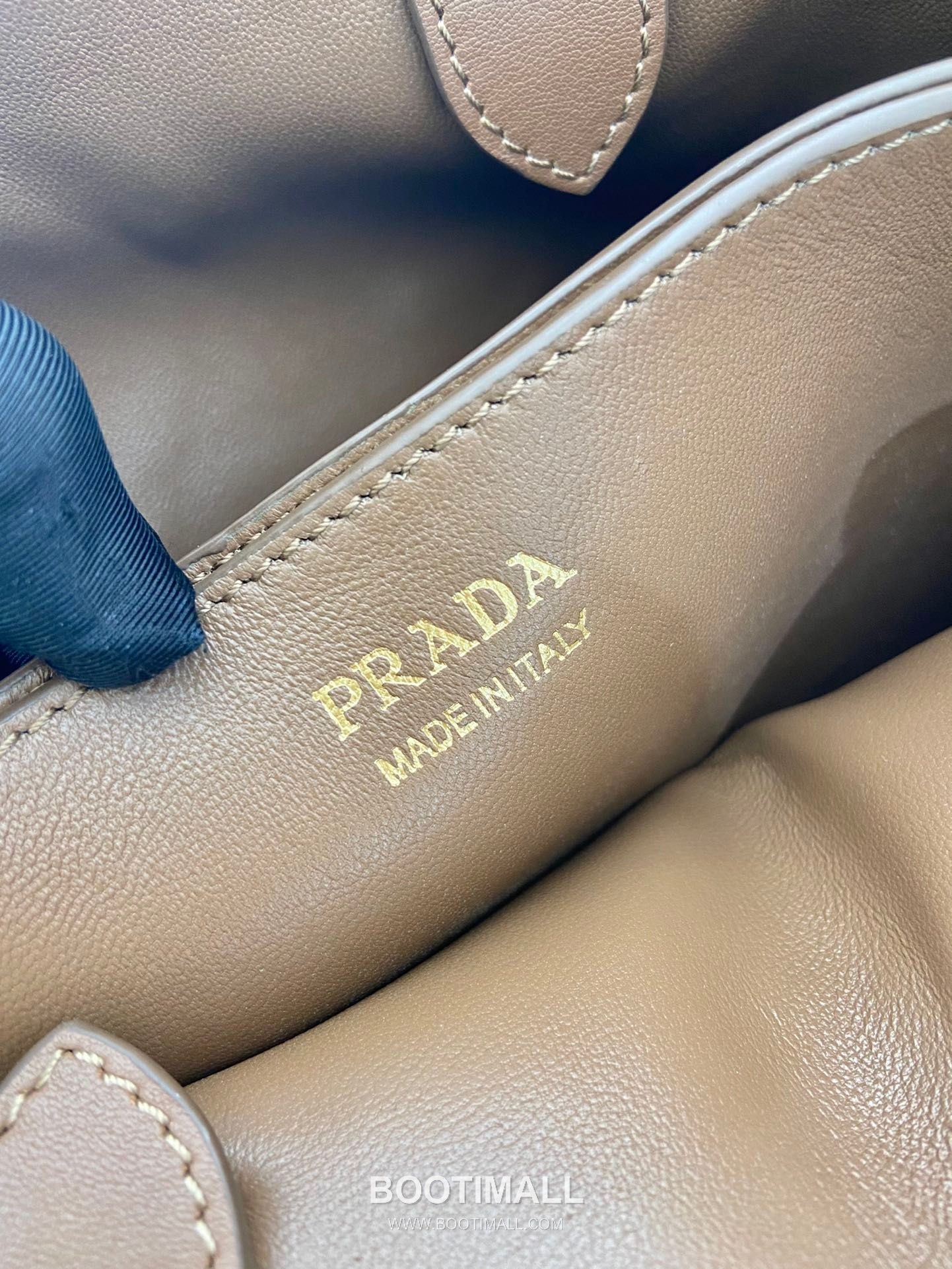 Prada Suede Calfskin Tote Bag with Drawstring Strap and Adjustable Shoulder Strap 프라다 스웨이드 카프스킨 드로우스트링 스트랩 토트백 1BA434 32cm 8