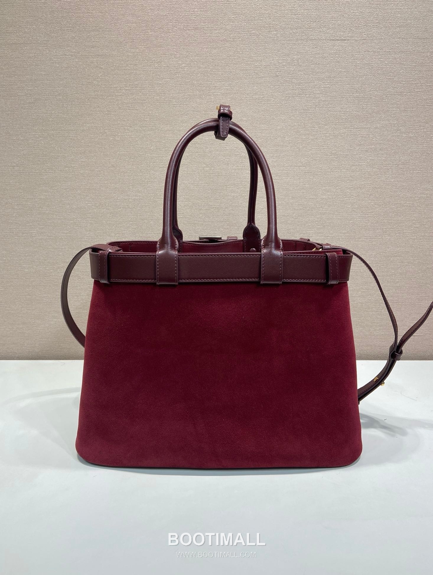 Prada Suede Calfskin Tote Bag with Drawstring Strap and Adjustable Shoulder Strap 프라다 스웨이드 카프스킨 드로우스트링 스트랩 토트백 1BA416 37.5cm 4