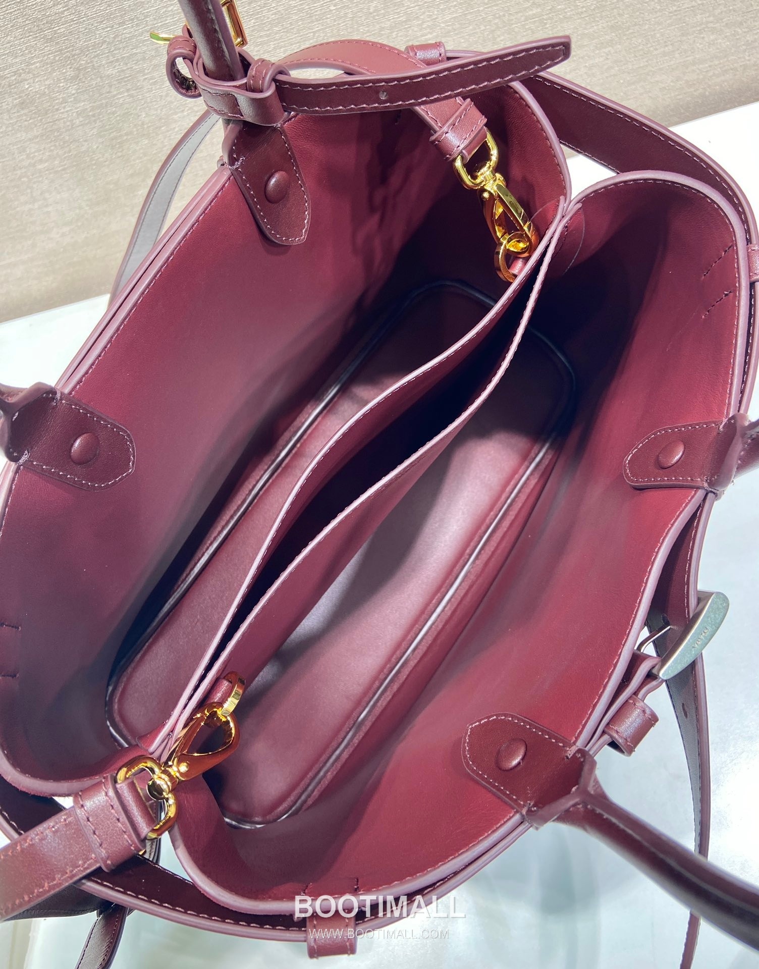 Prada Suede Calfskin Tote Bag with Drawstring Strap and Adjustable Shoulder Strap 프라다 스웨이드 카프스킨 드로우스트링 스트랩 토트백 1BA416 37.5cm 8