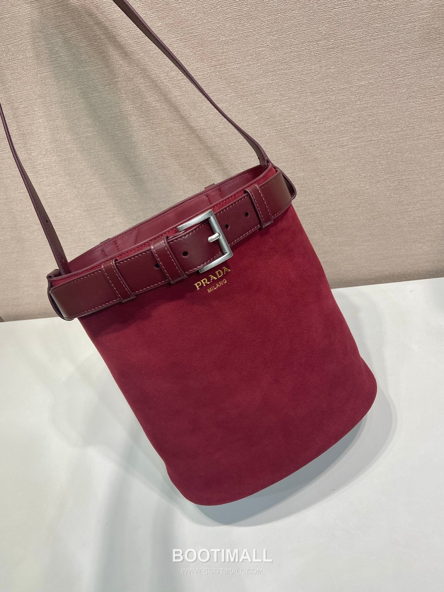Prada Suede Calfskin Bucket Bag with Buckle Strap and Drawstring Closure 프라다 스웨이드 카프스킨 버클 스트랩 버킷백 1BE085 26.5cm 3