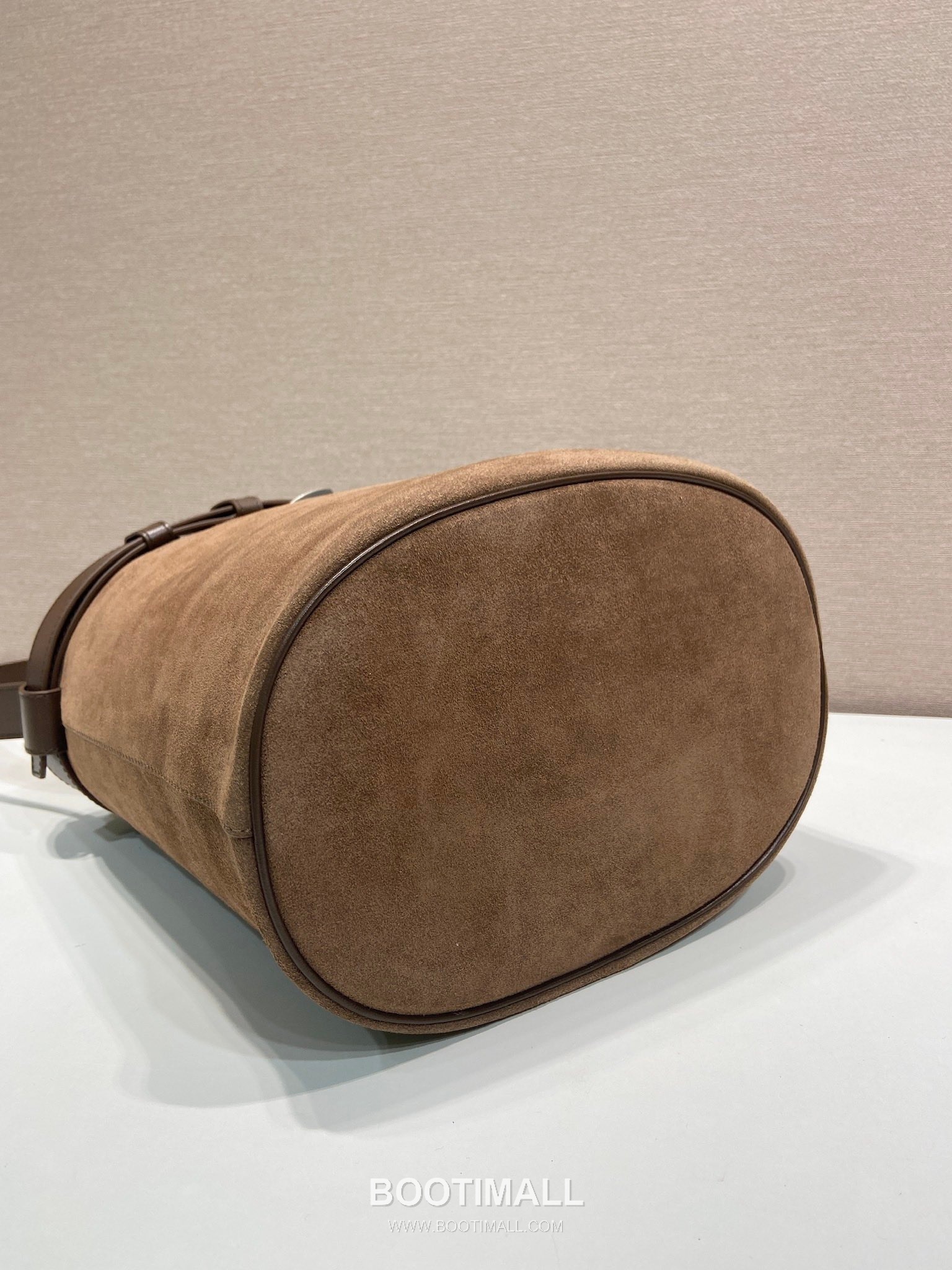 Prada Suede Calfskin Bucket Bag with Buckle Strap and Drawstring Closure 프라다 스웨이드 카프스킨 버클 스트랩 버킷백 1BE085 26.5cm 7