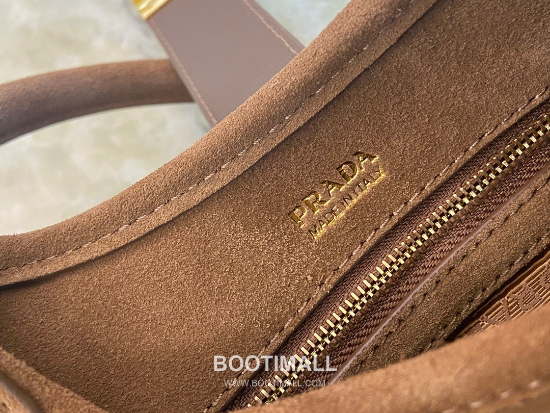 Prada Suede Calfskin Top Handle Bag with Buckle Lock and Strap 프라다 스웨이드 카프스킨 버클락 탑핸들 토트백 1BG580 26cm 9