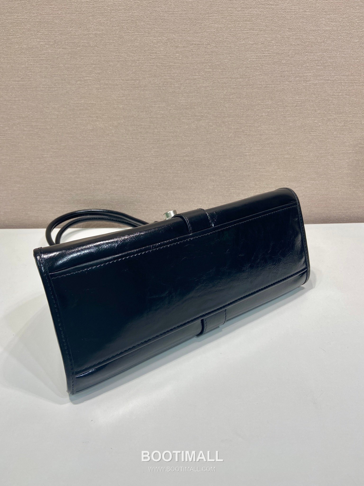 Prada Waxed Leather Top Handle Bag with Buckle Lock and Strap 프라다 왁스 레더 버클락 스트랩 토트백 1BG563 30.5cm 6