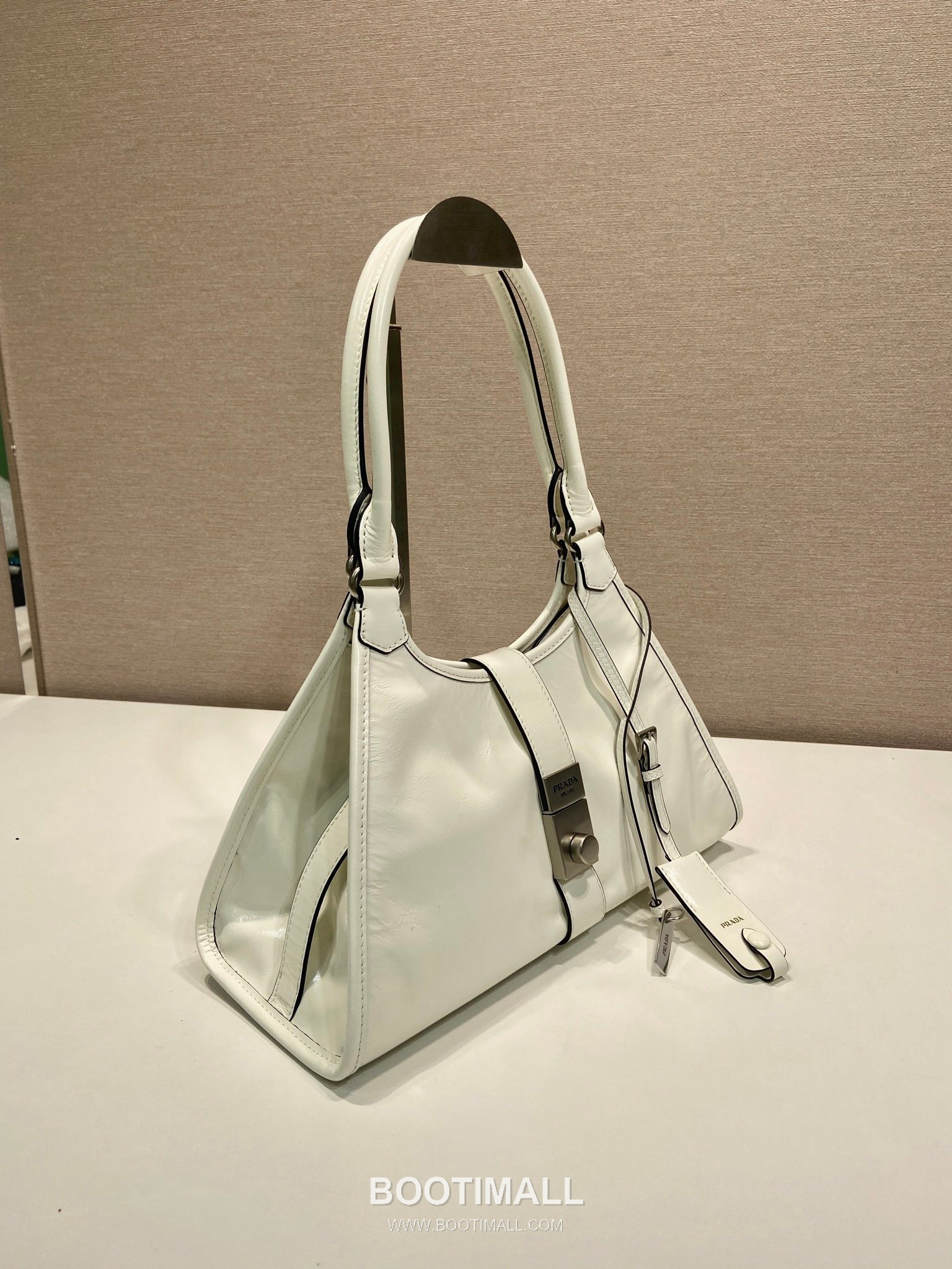 Prada Waxed Leather Top Handle Bag with Buckle Lock and Strap 프라다 왁스 레더 버클락 스트랩 토트백 1BG563 30.5cm 3