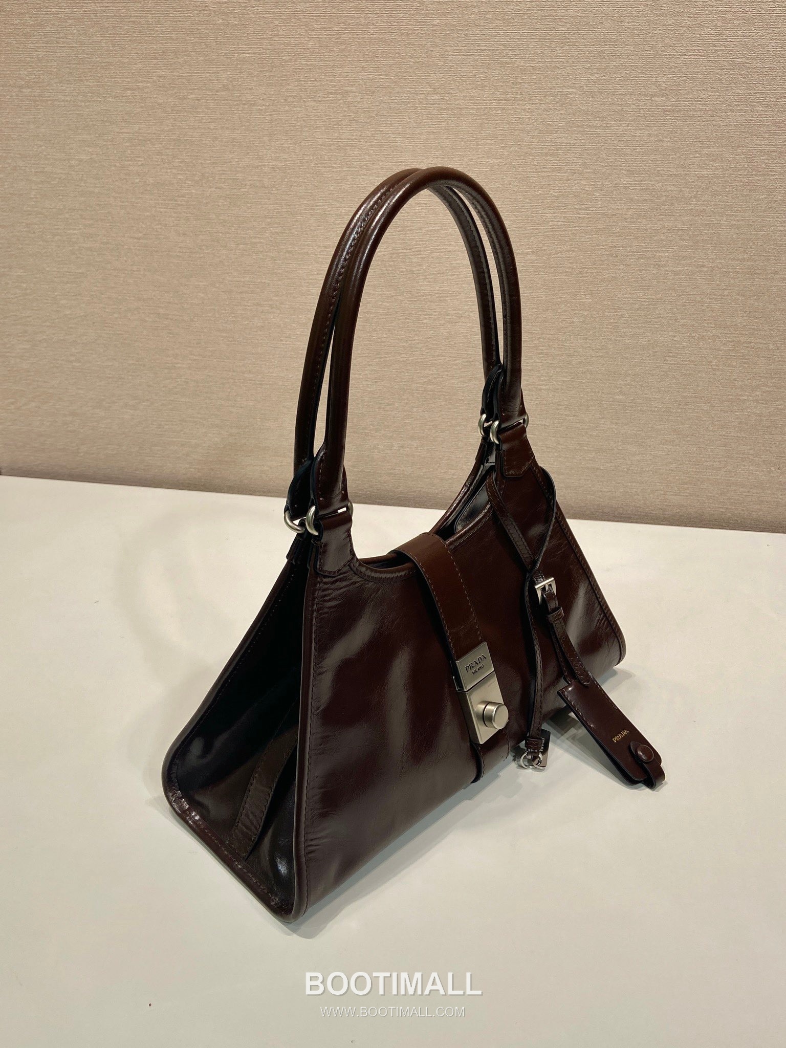Prada Waxed Leather Top Handle Bag with Buckle Lock and Strap 프라다 왁스 레더 버클락 스트랩 토트백 1BG563 30.5cm 3