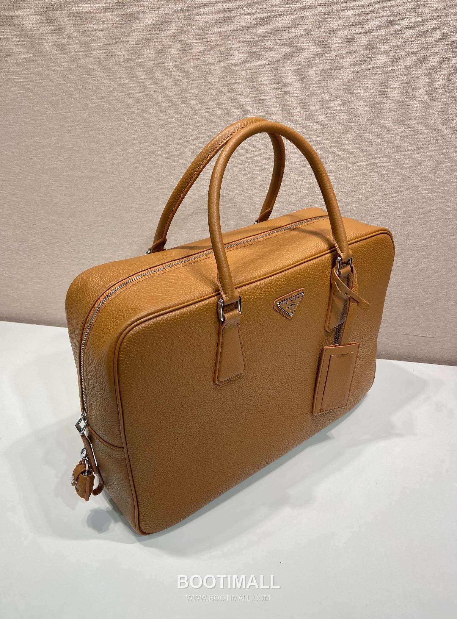 Prada Deer Leather Briefcase with Lock Closure and Name Tag Detail 프라다 디어 레더 락 클로저 네임태그 브리프케이스 2VE027 40cm 2
