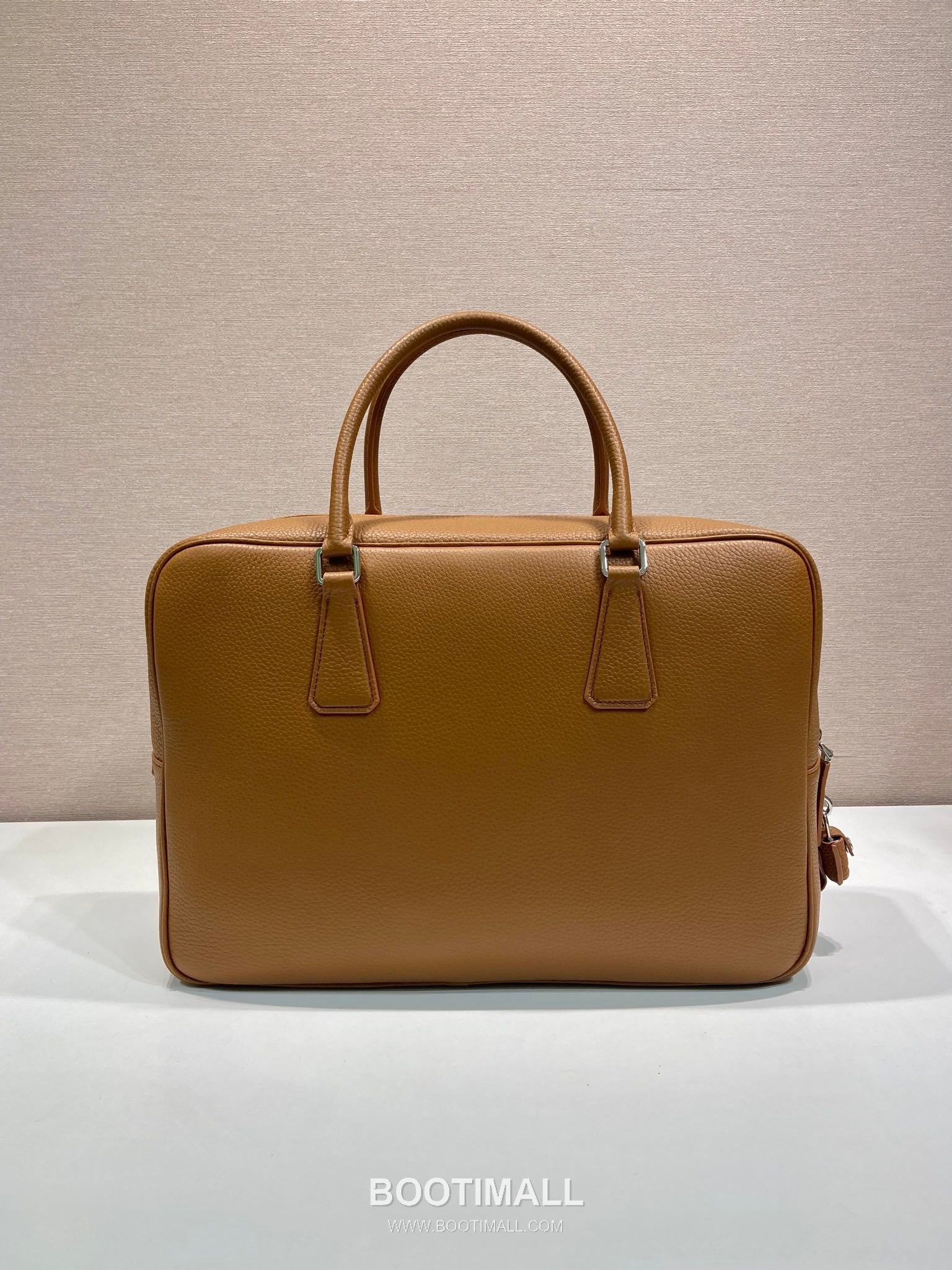 Prada Deer Leather Briefcase with Lock Closure and Name Tag Detail 프라다 디어 레더 락 클로저 네임태그 브리프케이스 2VE027 40cm 4
