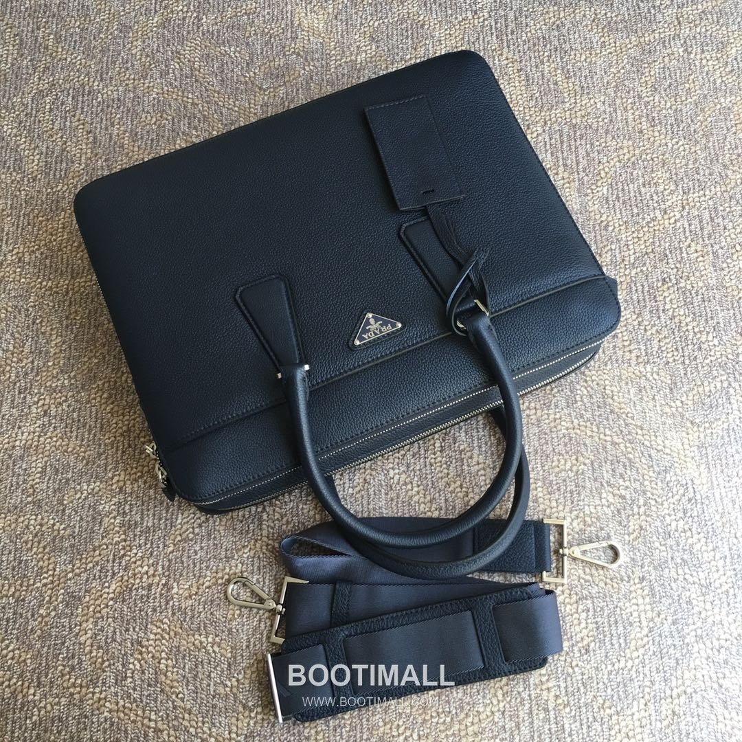 Prada Deer Grain Leather Tote Bag with Full Leather Construction 프라다 디어 그레인 레더 풀레더 토트백 36.5cm 6