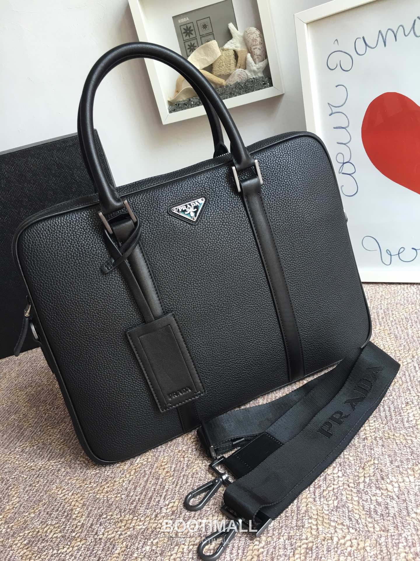 Prada Deer Grain Calfskin Briefcase with Gunmetal Hardware 프라다 디어 그레인 카프스킨 건메탈 하드웨어 브리프케이스 2VE368 36cm 2