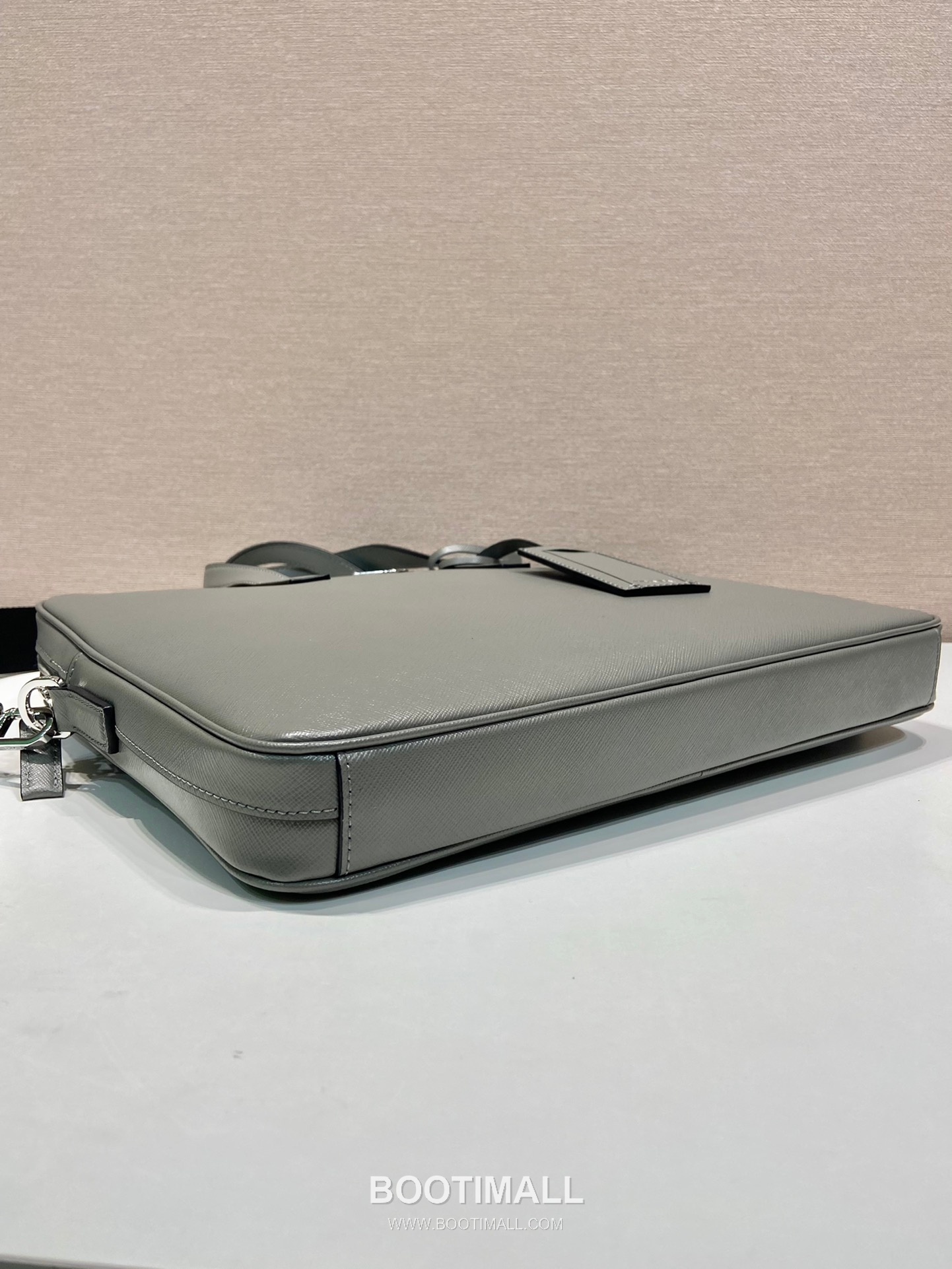 Prada Saffiano Leather Briefcase with Nylon Strap and Dual Pocket Design 프라다 사피아노 레더 나일론 스트랩 듀얼 포켓 브리프케이스 2VE368 36cm 6
