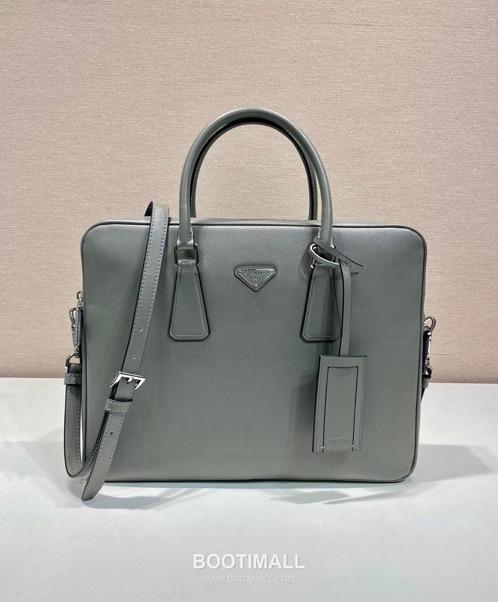 Prada Saffiano Leather Slim Briefcase with Ultra Thin Profile 프라다 사피아노 레더 슬림 브리프케이스 2VE0368 37cm 1