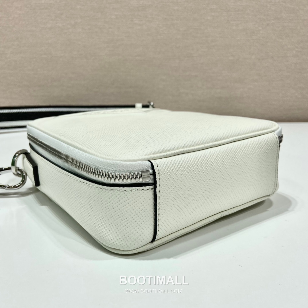Prada Saffiano Leather Crossbody Bag with Embroidered Strap and Triangle Logo 프라다 사피아노 레더 자수 스트랩 삼각로고 크로스백 2VH154 19cm 5