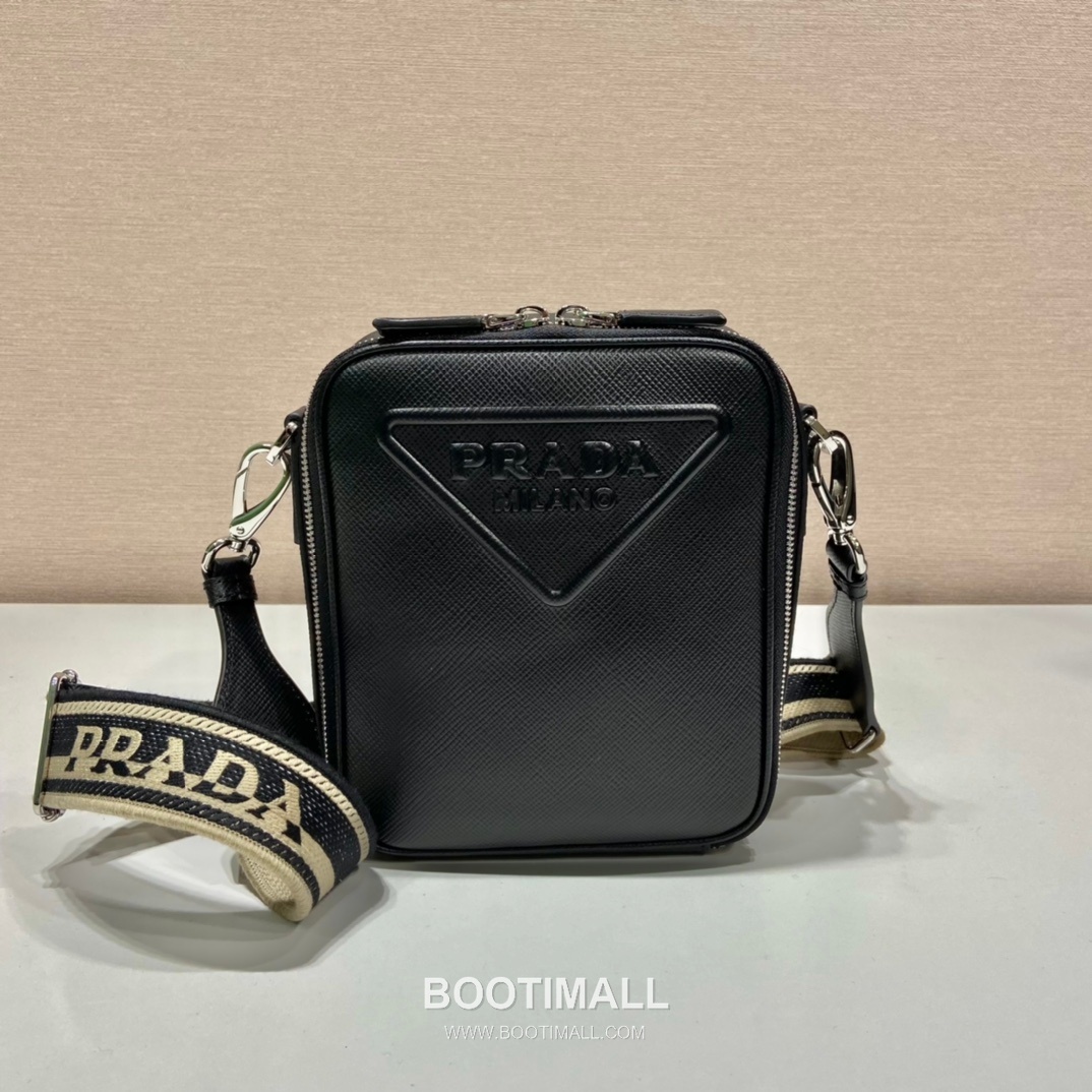Prada Saffiano Leather Crossbody Bag with Embroidered Strap and Triangle Logo 프라다 사피아노 레더 자수 스트랩 삼각로고 크로스백 2VH154 19cm 1