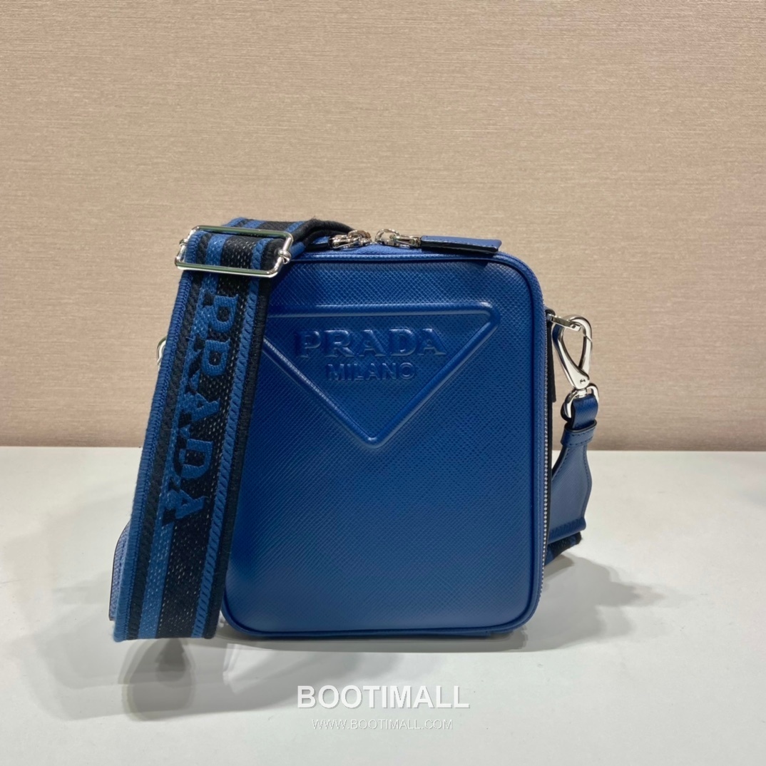 Prada Saffiano Leather Crossbody Bag with Embroidered Strap and Triangle Logo 프라다 사피아노 레더 자수 스트랩 삼각로고 크로스백 2VH154 19cm 2