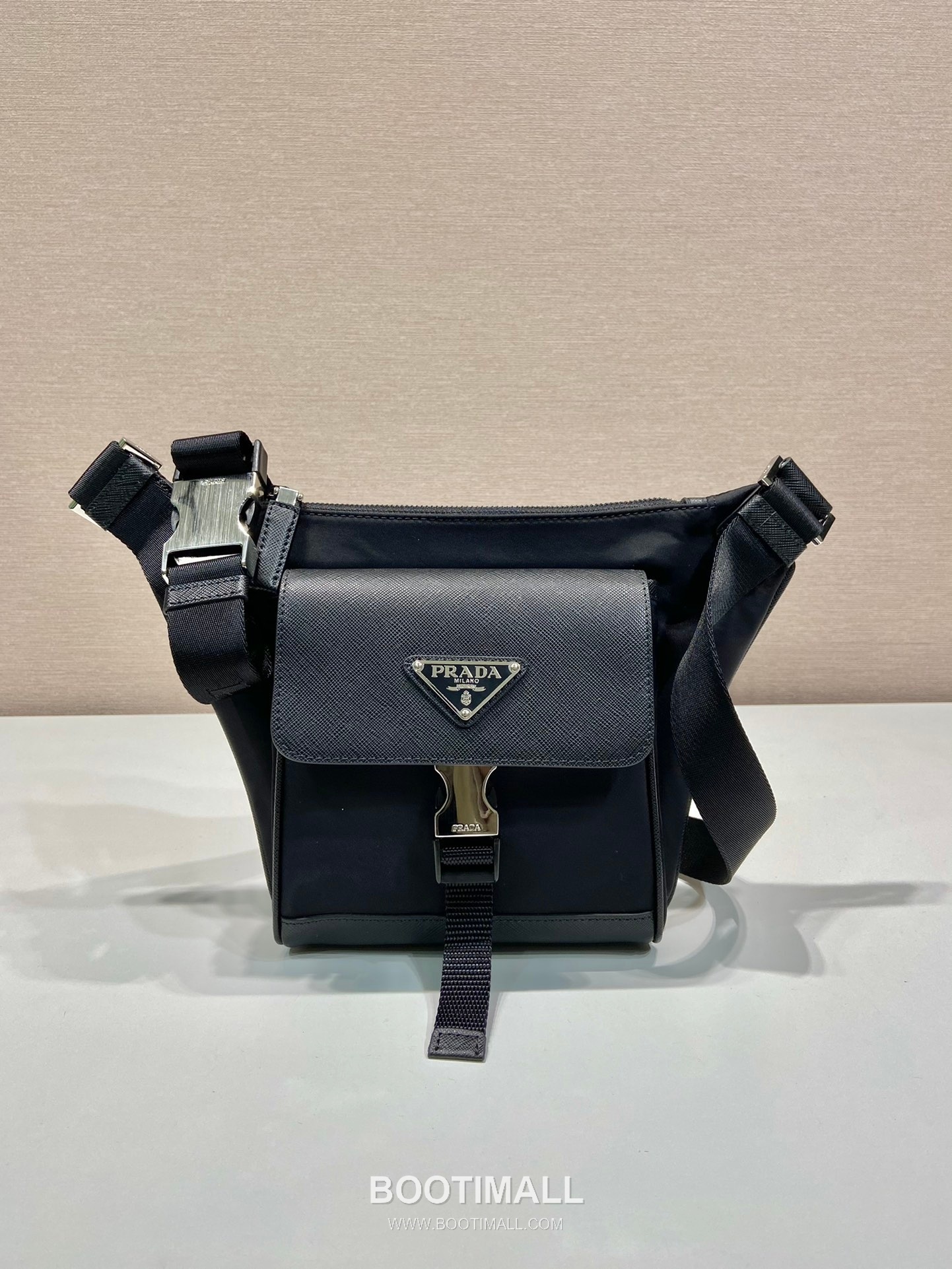 Prada Re-Nylon Saffiano Leather Crossbody Bag with Side Buckle Pocket 프라다 리나일론 사피아노 레더 사이드 버클 포켓 크로스백 2VH160 16cm 1