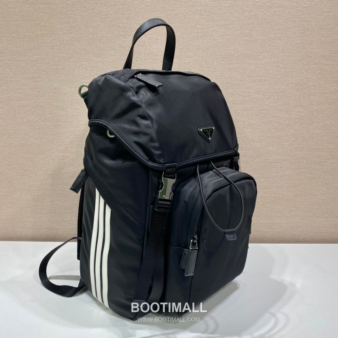 Prada Re-Nylon Saffiano Leather Backpack with Stripe Detail 프라다 리나일론 사피아노 레더 스트라이프 디테일 백팩 2VZ135 27cm 6