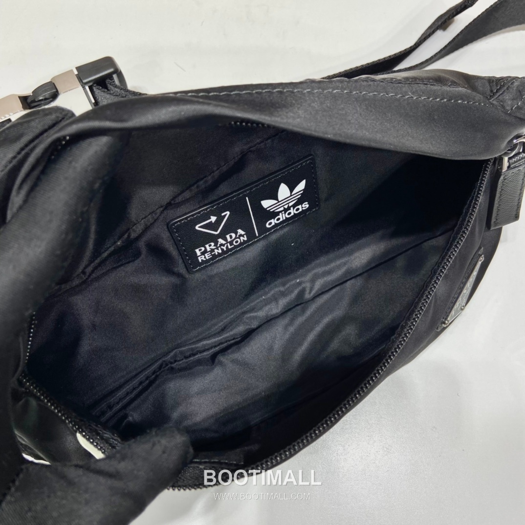 Prada Re-Nylon Saffiano Leather Waist Bag with Stripe Detail 프라다 리나일론 사피아노 레더 스트라이프 웨이스트백 2VL034 26cm 8