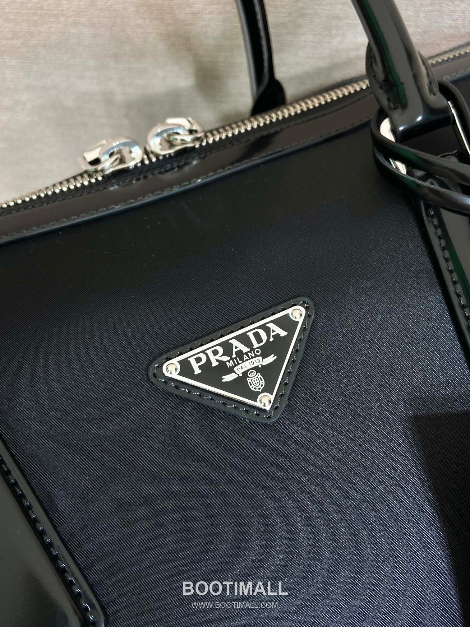 Prada Re-Nylon Travel Bag with Leather Trim and Triangle Logo 프라다 리나일론 레더 트림 삼각로고 트래블백 2VC018 50cm 7