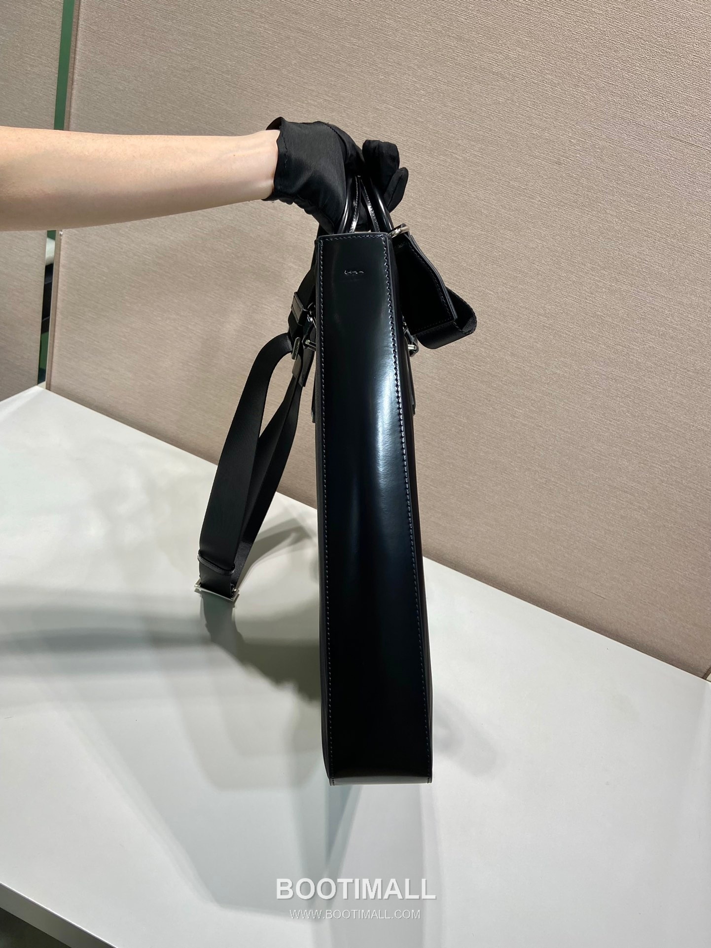 Prada Re-Nylon Leather Tote Bag with Detachable Strap and Triangle Logo 프라다 리나일론 레더 스트랩 삼각로고 토트백 2VG115 36cm 7