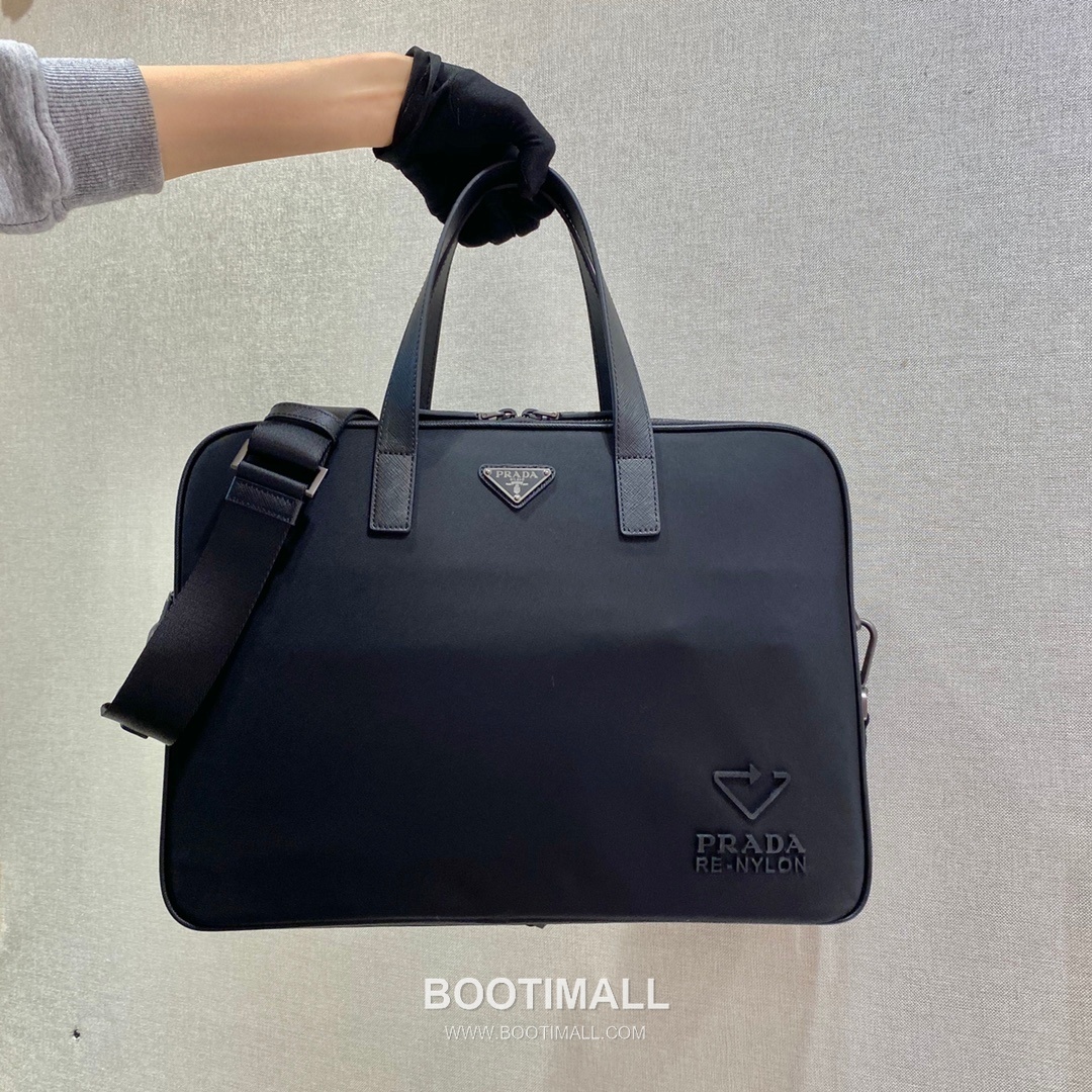 Prada Re-Nylon Briefcase with Dual Handles and Trolley Strap Detail 프라다 리나일론 듀얼 핸들 트롤리 스트랩 브리프케이스 2VE005 38cm 1