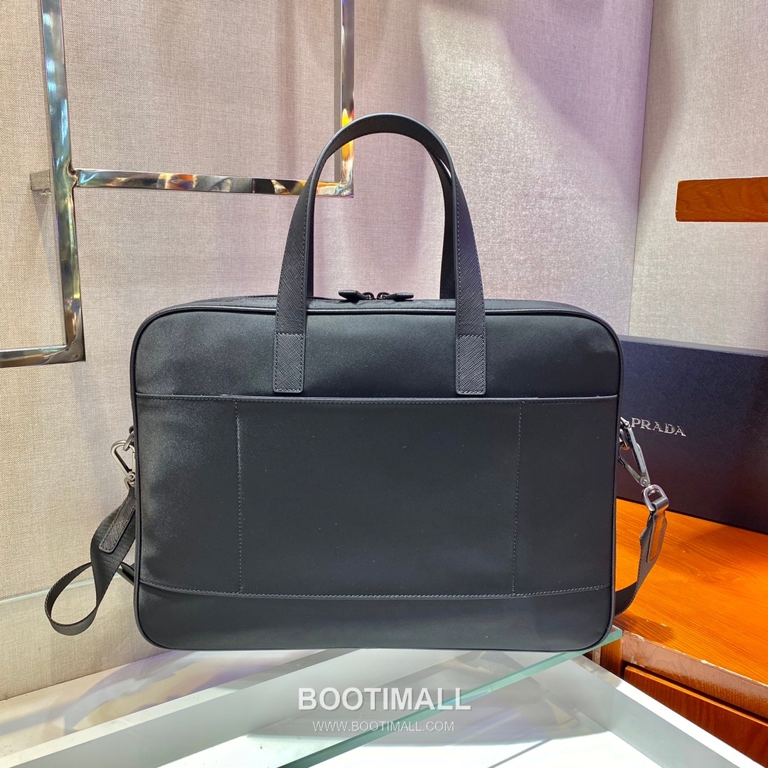 Prada Re-Nylon Briefcase with Dual Handles and Trolley Strap Detail 프라다 리나일론 듀얼 핸들 트롤리 스트랩 브리프케이스 2VE005 38cm 4