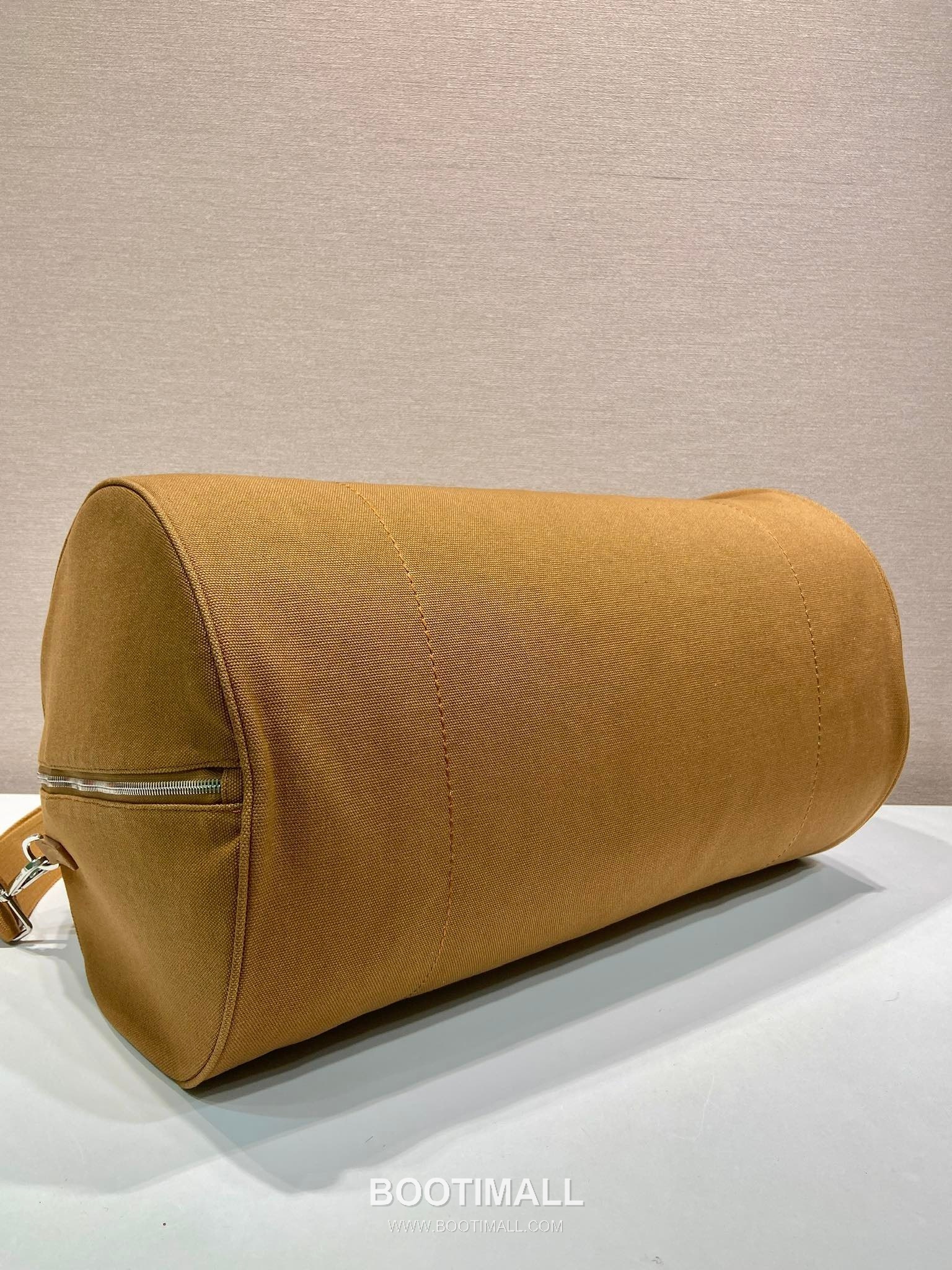 Prada Canvas Leather Travel Bag with Embroidered Logo and Detachable Strap 프라다 캔버스 레더 자수로고 탈부착 스트랩 트래블백 2VC051 53cm 7