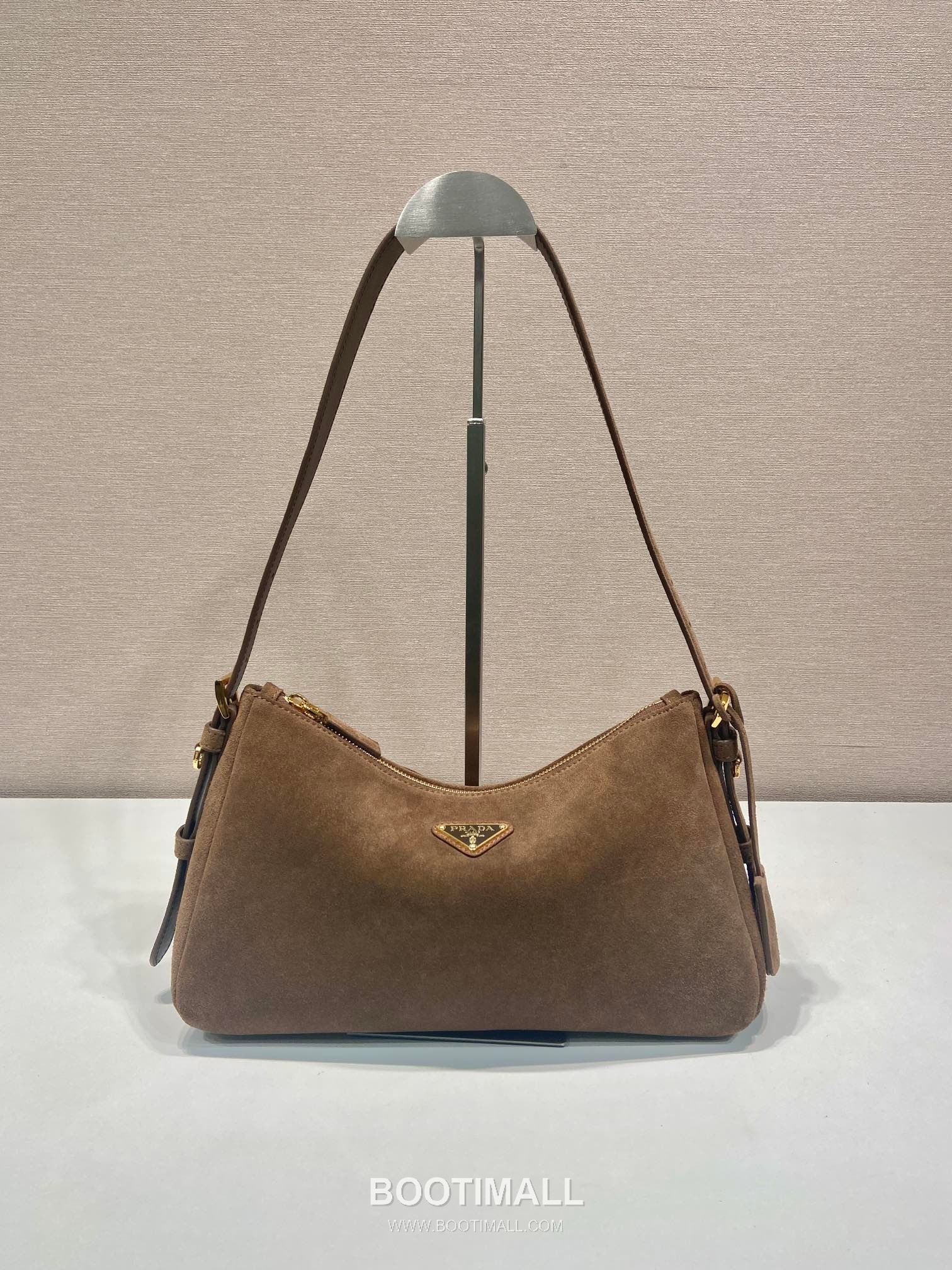 Prada Suede Leather Hobo Bag with Detachable Strap and Triangle Logo 프라다 스웨이드 레더 탈부착 스트랩 삼각로고 호보백 1BC229 31cm 1